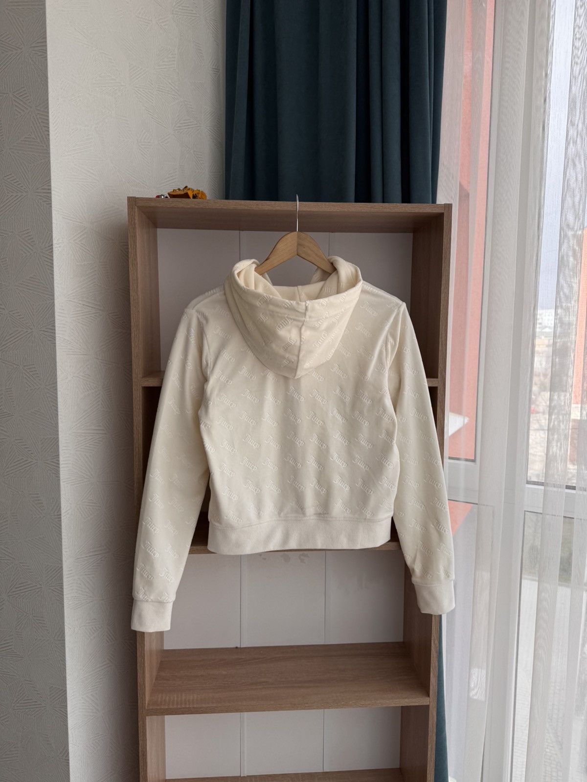 Juicy Couture Juicy Couture Sport MilkyBeige Luxury Multilogo VelourHoodie Size M / US 6-8 / IT 42-44 - 12 Thumbnail