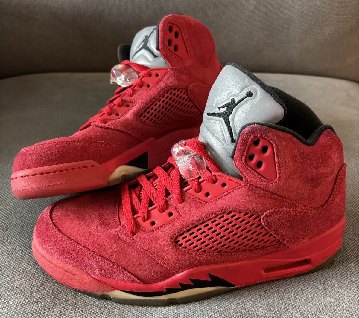 Red Suede Jordan Red Mens Buy Air Jordan Retro  display picture 1