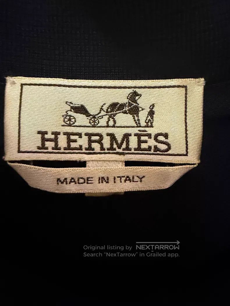 Hermes Hermes Solid Color Micro Logo Embroidered Polo Shirt with Size US L / EU 52-54 / 3 - 3 Thumbnail