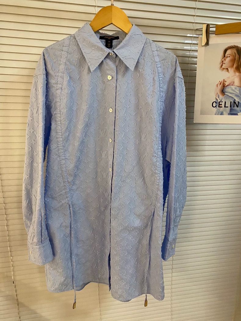 Louis Vuitton Louis Vuitton size 34 Full print shirt Size US M / EU 48-50 / 2 - 1 Thumbnail