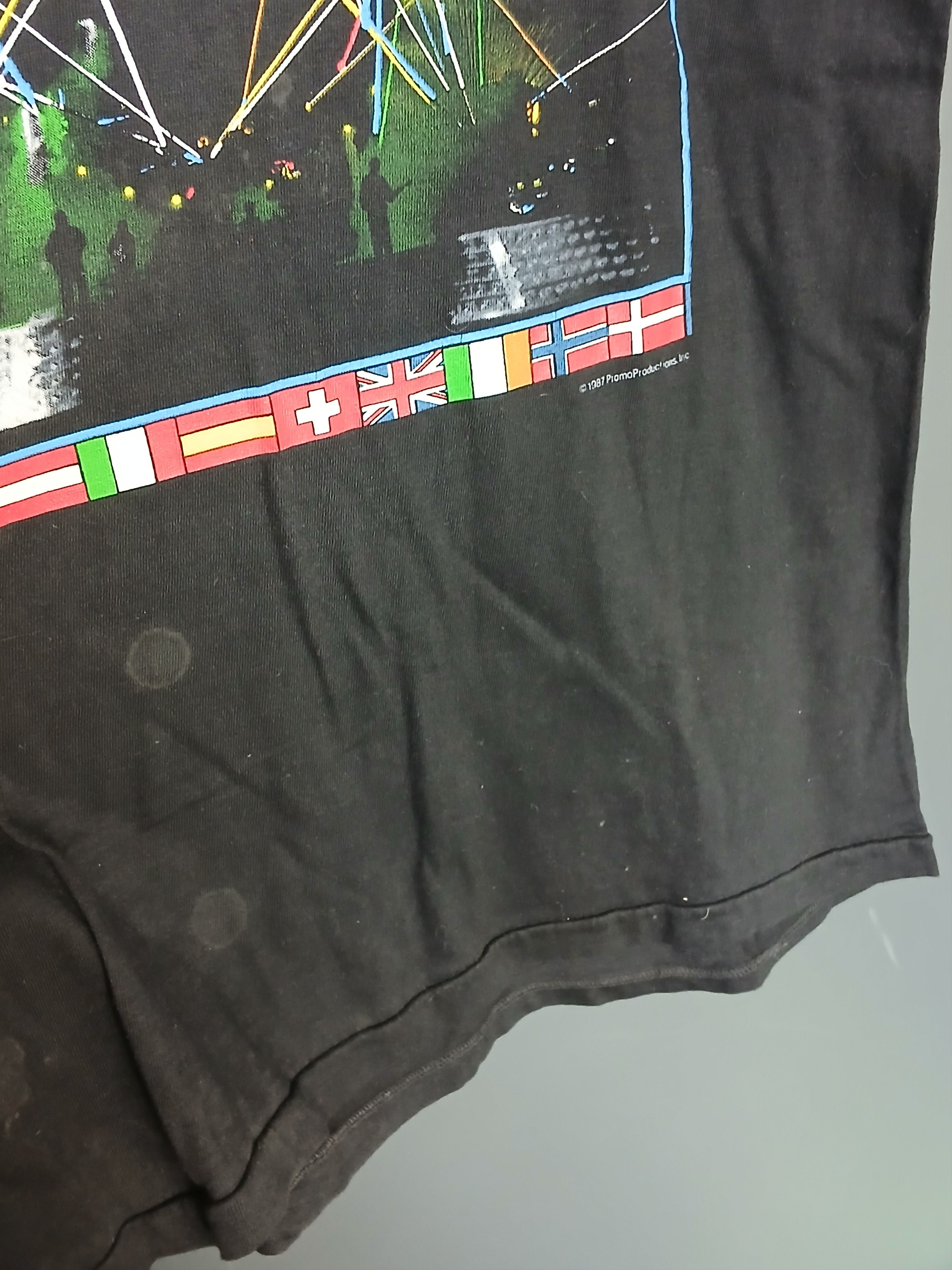 Pink Floyd × Vintage Vintage 1987 Pink Floyd Tour T-Shirt Size US M / EU 48-50 / 2 - 9 Thumbnail