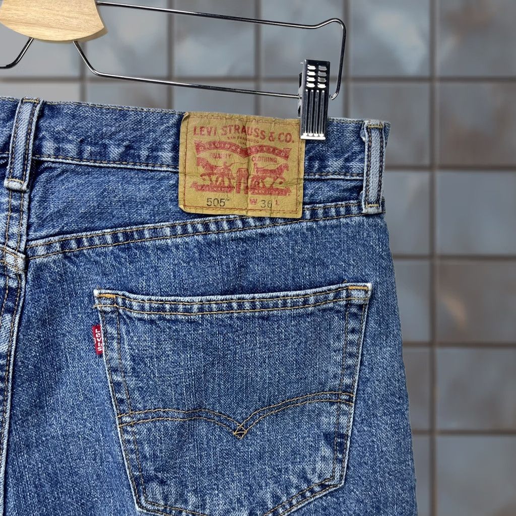 Levi's VINTAGE Levi's 505 Regular Fit Denim Jean Shorts W36 Jorts Blue 90s Mens Size US 36 / EU 52 - 1 Thumbnail