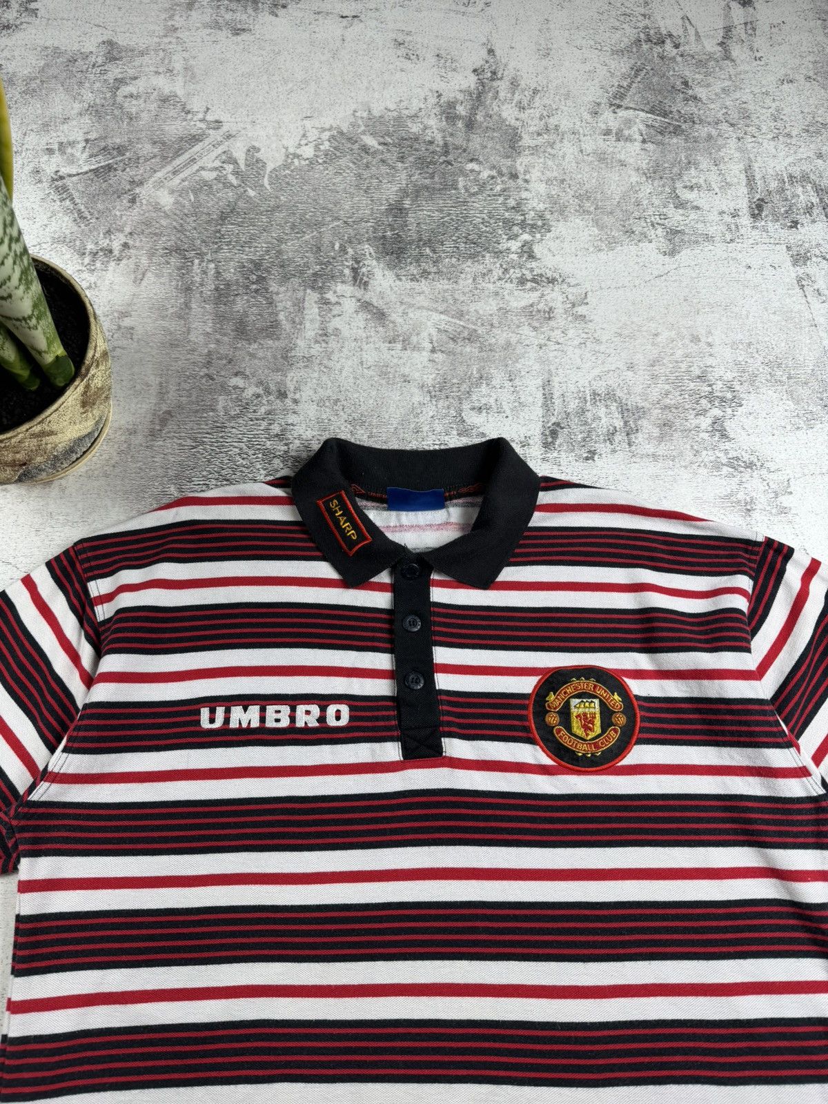 Umbro Manchester United 1997 1998 Men’s XXL Striped Soccer Football Polo TShirt Jersey Size US XXL / EU 58 / 5 - 5 Thumbnail