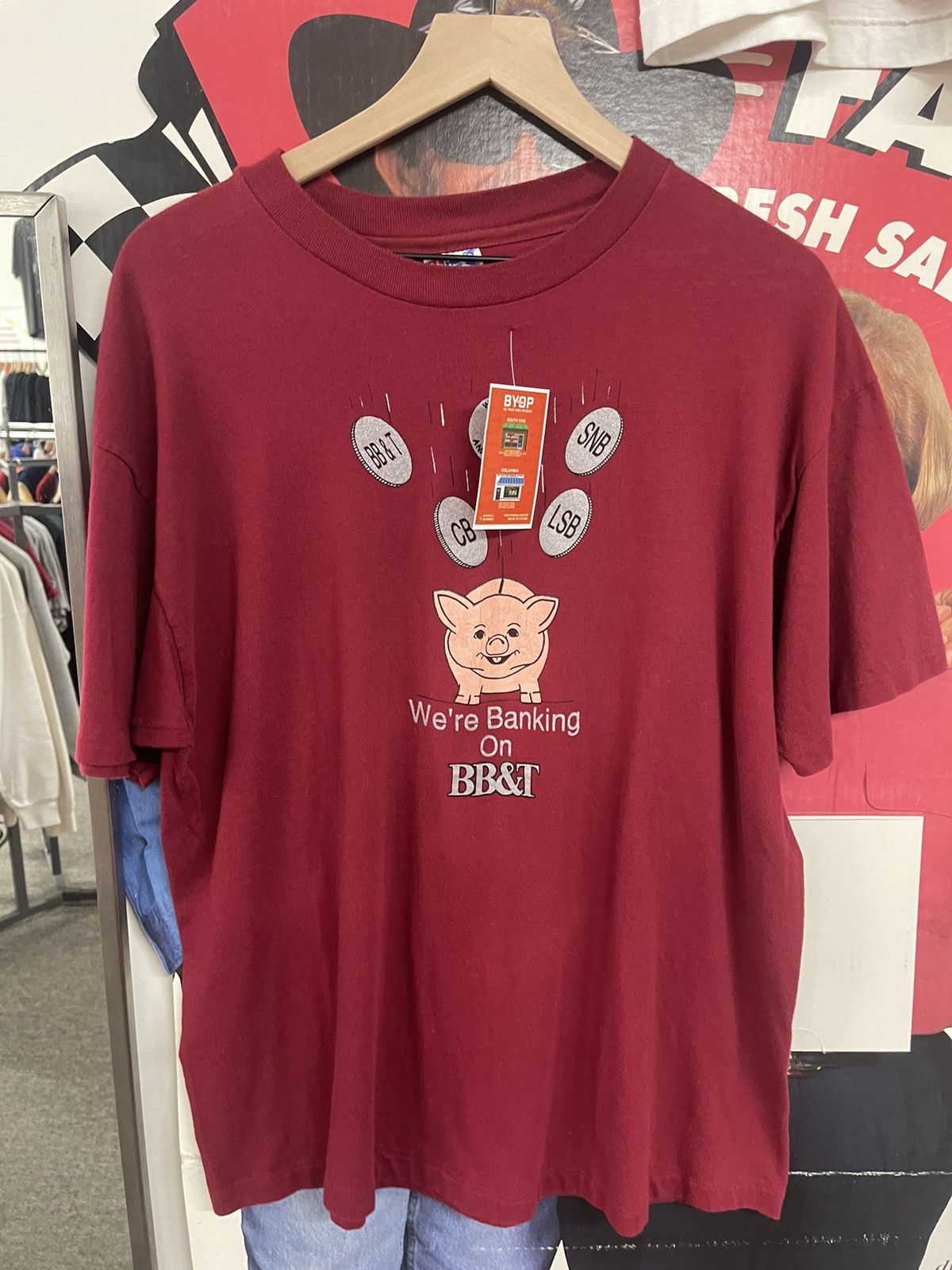 Vintage Red Were Banking on BB&T Size US M / EU 48-50 / 2 - 1 Preview