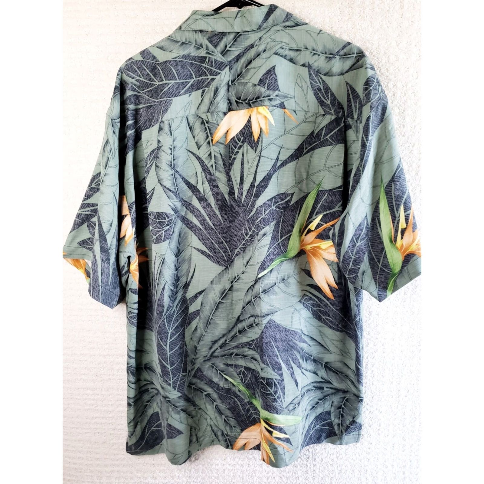 Tommy Bahama Tommy Bahama Silk Shirts Button-Up Short Sleeve Floral Bird of Paradise Orange Green Foilage L Mens Size US L / EU 52-54 / 3 - 6 Thumbnail