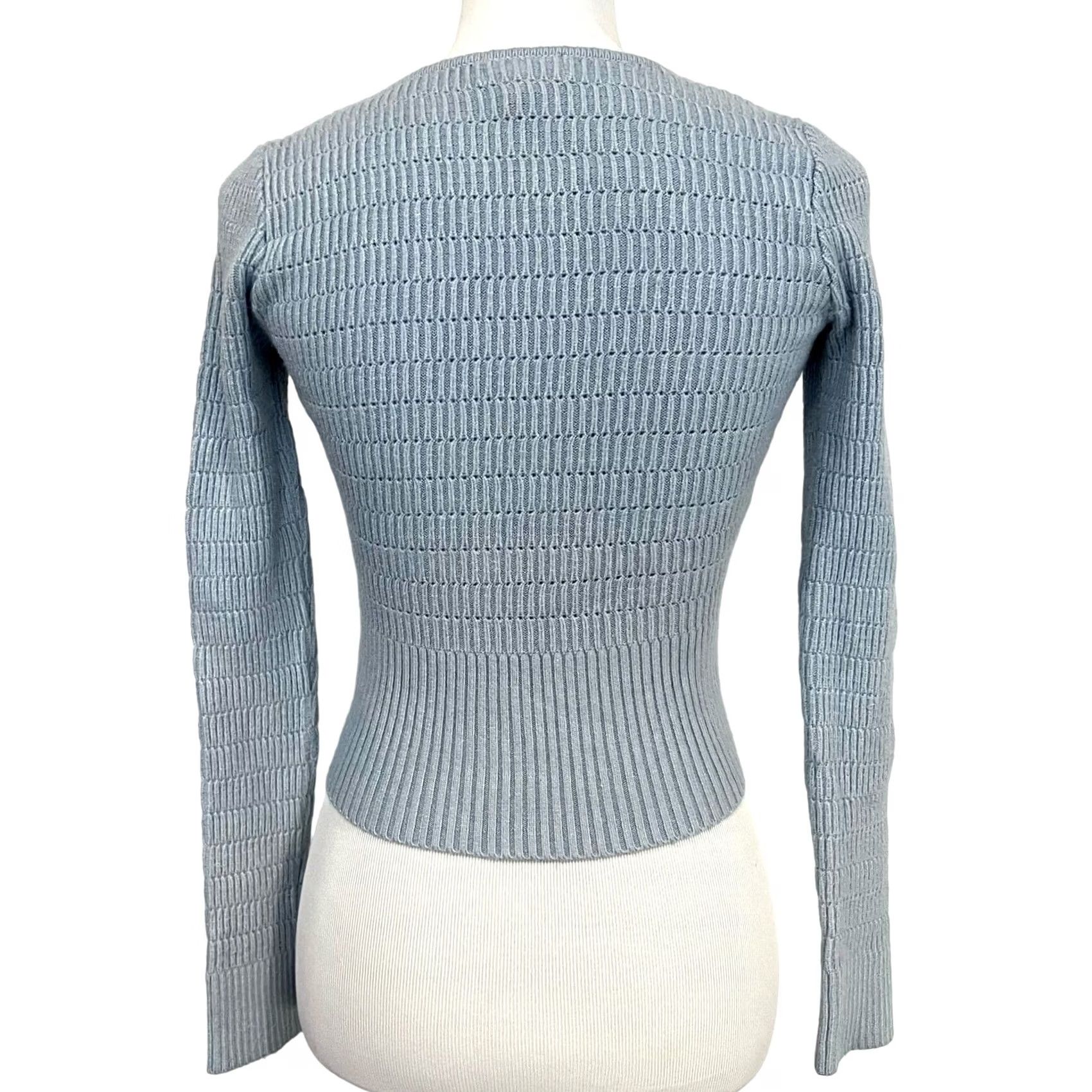Rsq RSQ Ribbed Knit Cropped Top Sweater Blue Button Front Scoop Neck XS Womens Cropped Knit Top Blouse Size XS / US 0-2 / IT 36-38 - 4 Thumbnail