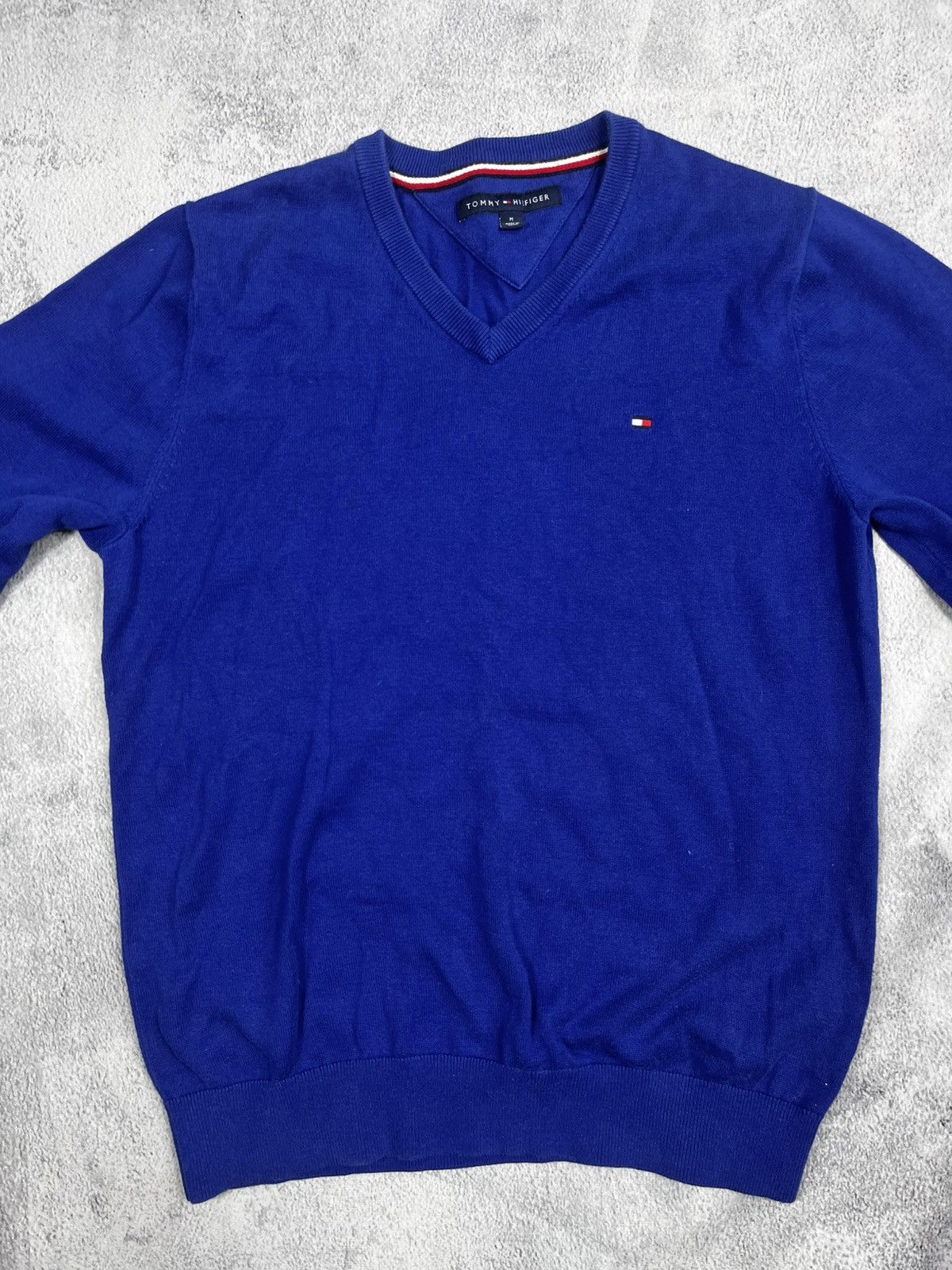 Tommy Hilfiger × Vintage Vintage Y2K Tommy Hilfiger sweater old money style size М Size US M / EU 48-50 / 2 - 6 Thumbnail
