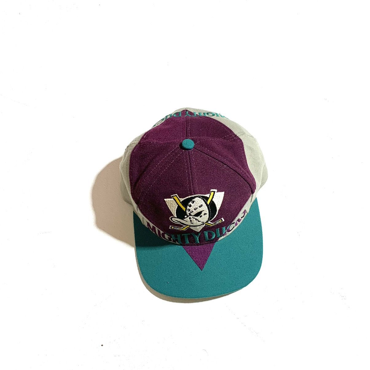 NHL Vintage Mighty Ducks Authentic NHL Spell Out SnapBack. Size ONE SIZE - 7 Thumbnail