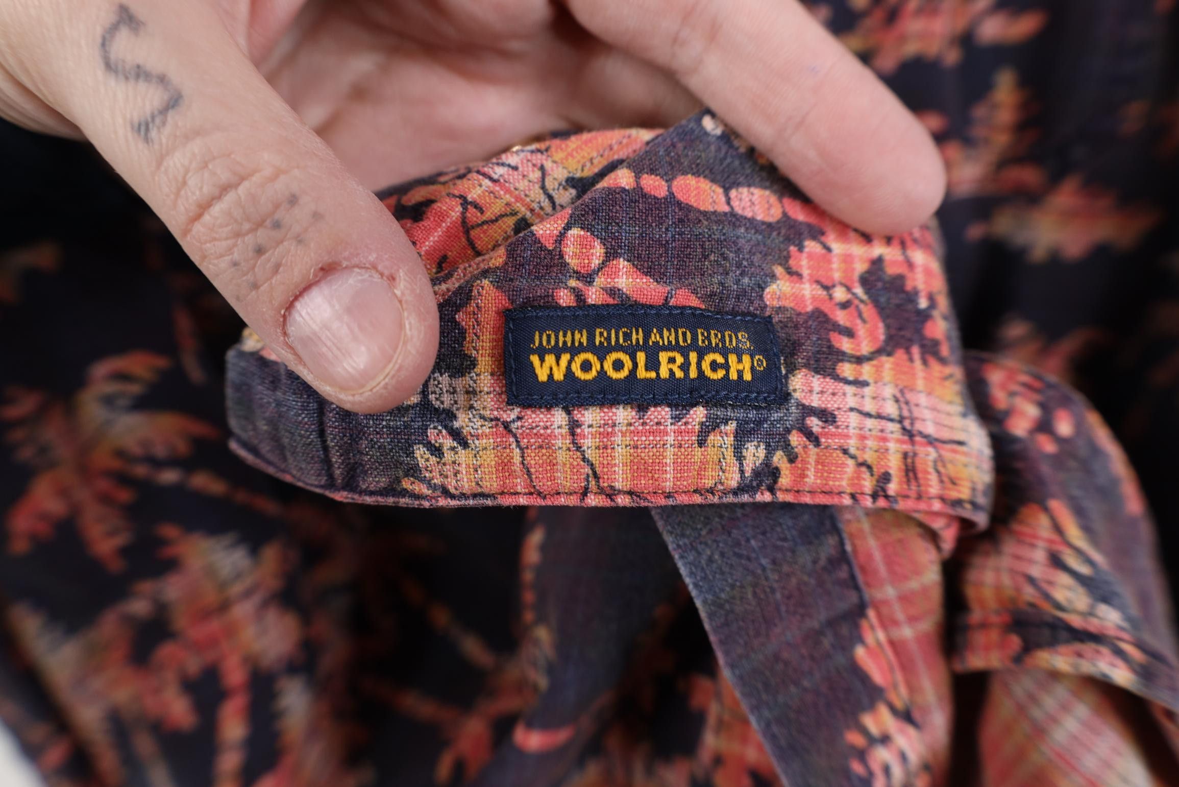 Woolrich Woolen Mills Vintage 90s Woolrich Tree Beach Luau Hawaiian Button Shirt Size US XL / EU 56 / 4 - 10 Thumbnail