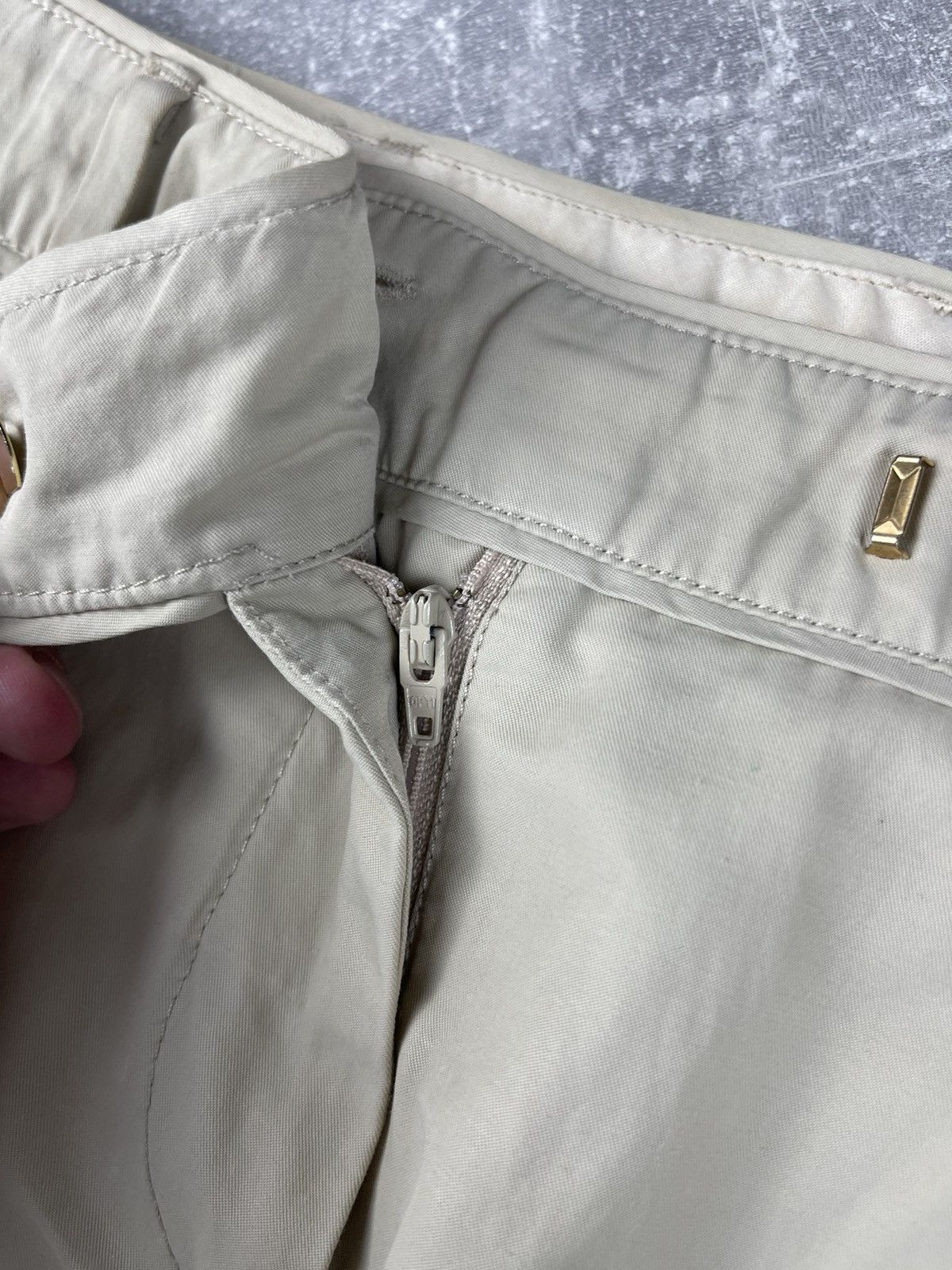 Moncler × Vintage Moncler Vintage Beige Womans Breeches Shorts Size 27" / US 4 / IT 40 - 6 Thumbnail