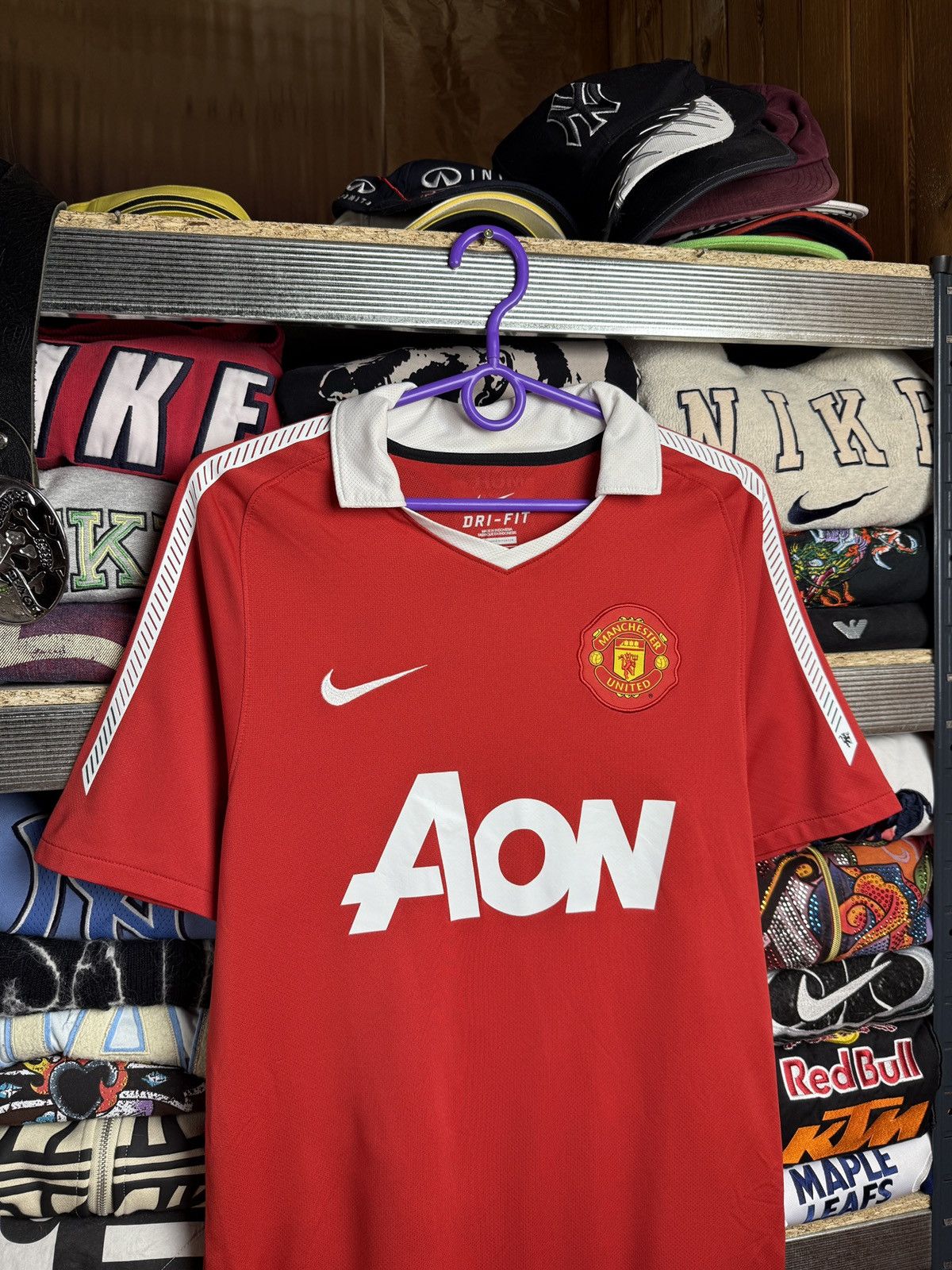 Nike Nike Manchester United aon soccer jersey L sz Size US S / EU 44-46 / 1 - 3 Thumbnail