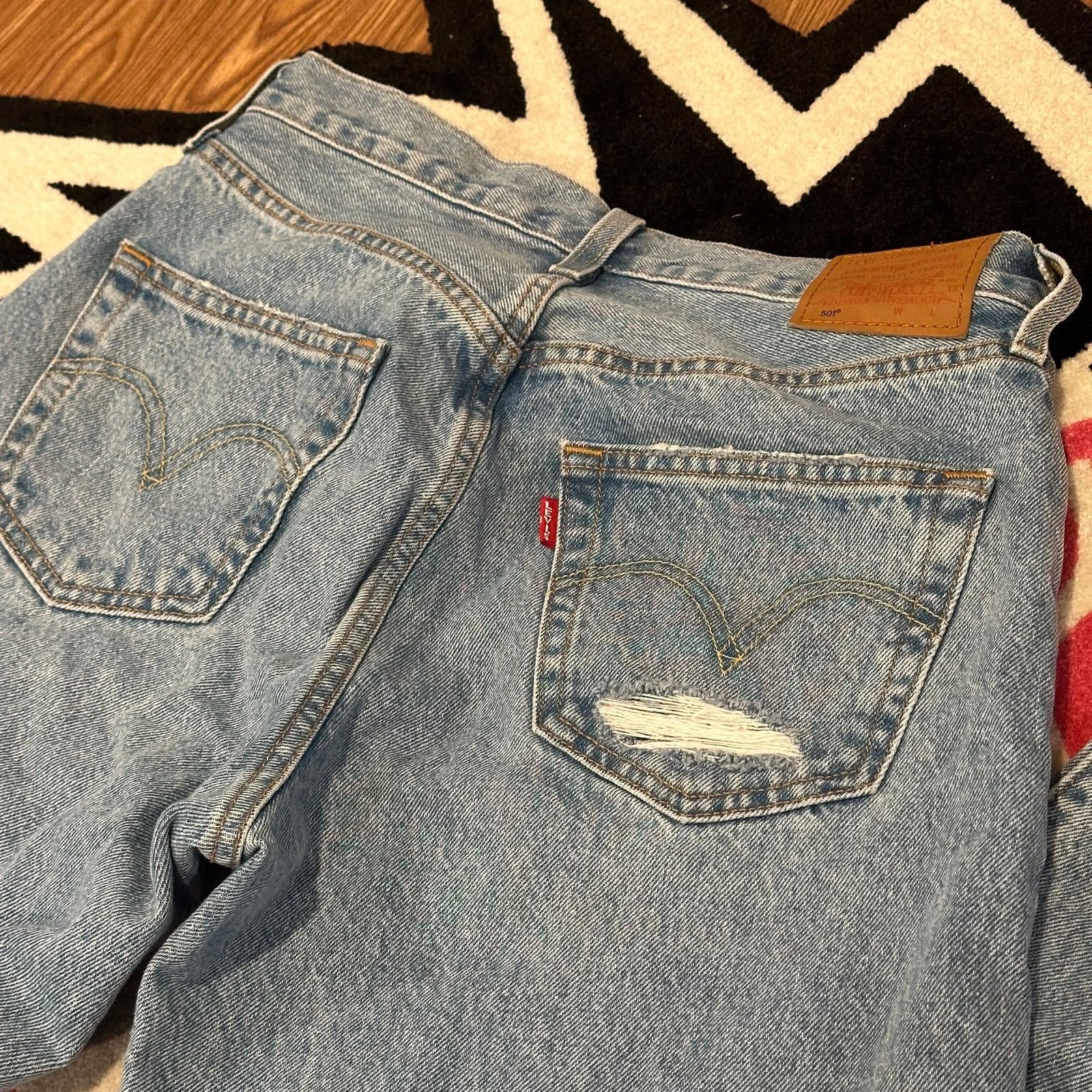 Levi's Levi’s® 94 Baggy Distressed Jeans – Size 29 – As Pictured Size 29" - 7 Thumbnail