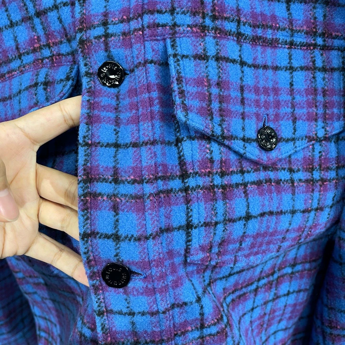 Louis Vuitton Louis Vuitton Blue Flannel Plaid Jacket Sz 46 Near New Size US S / EU 44-46 / 1 - 3 Thumbnail