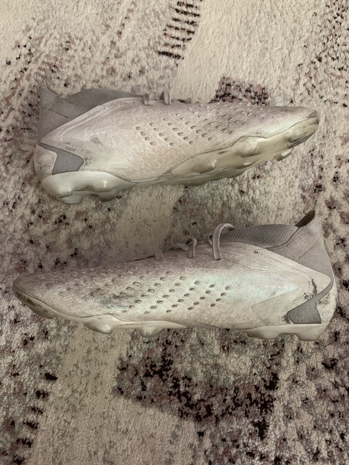 Adidas Adidas Predator Accuracy.2 Size US 9 / EU 42 - 3 Thumbnail
