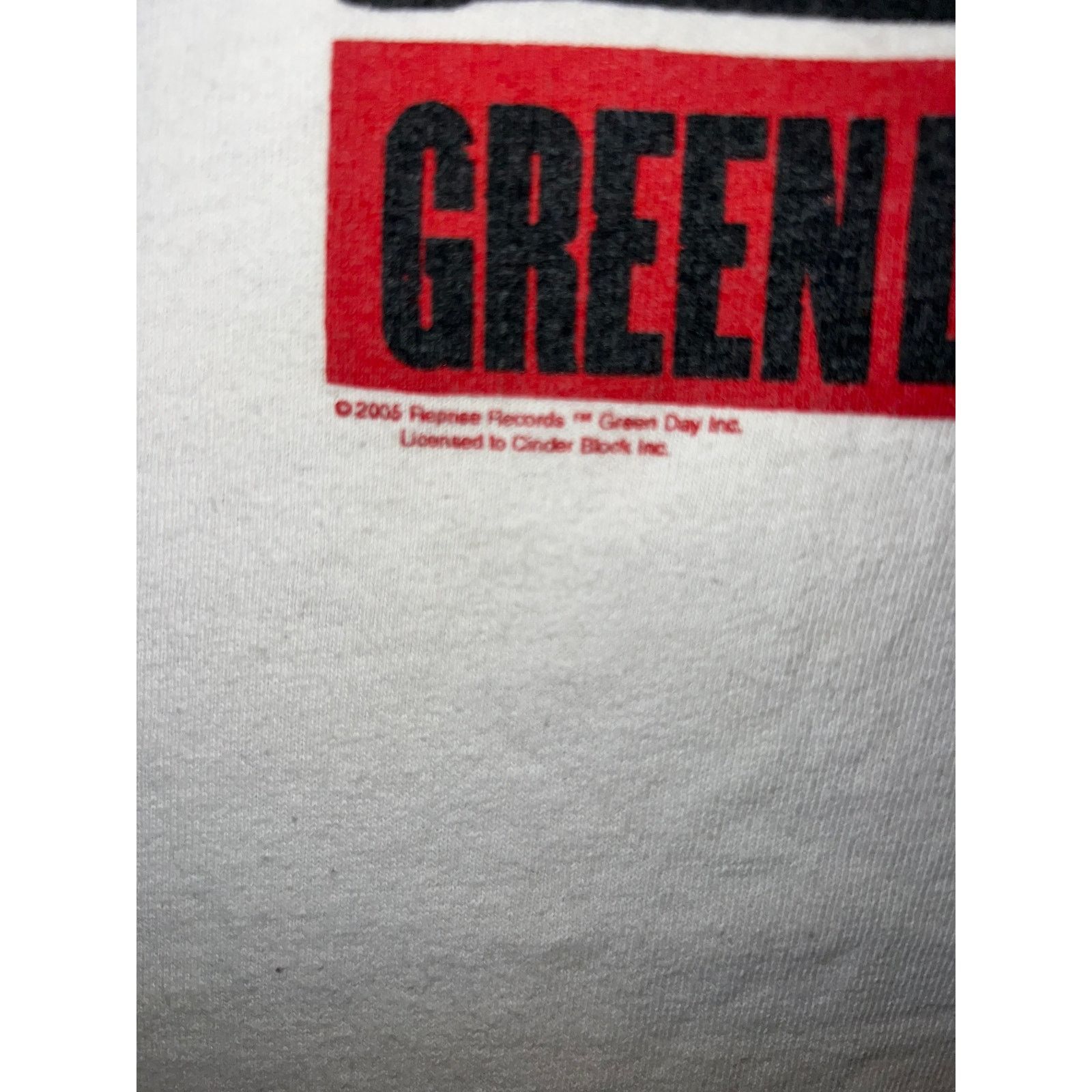 Jerzees 2005 American Idiot Green Day Backstabber Music Shirt Y2K L Size US L / EU 52-54 / 3 - 4 Thumbnail