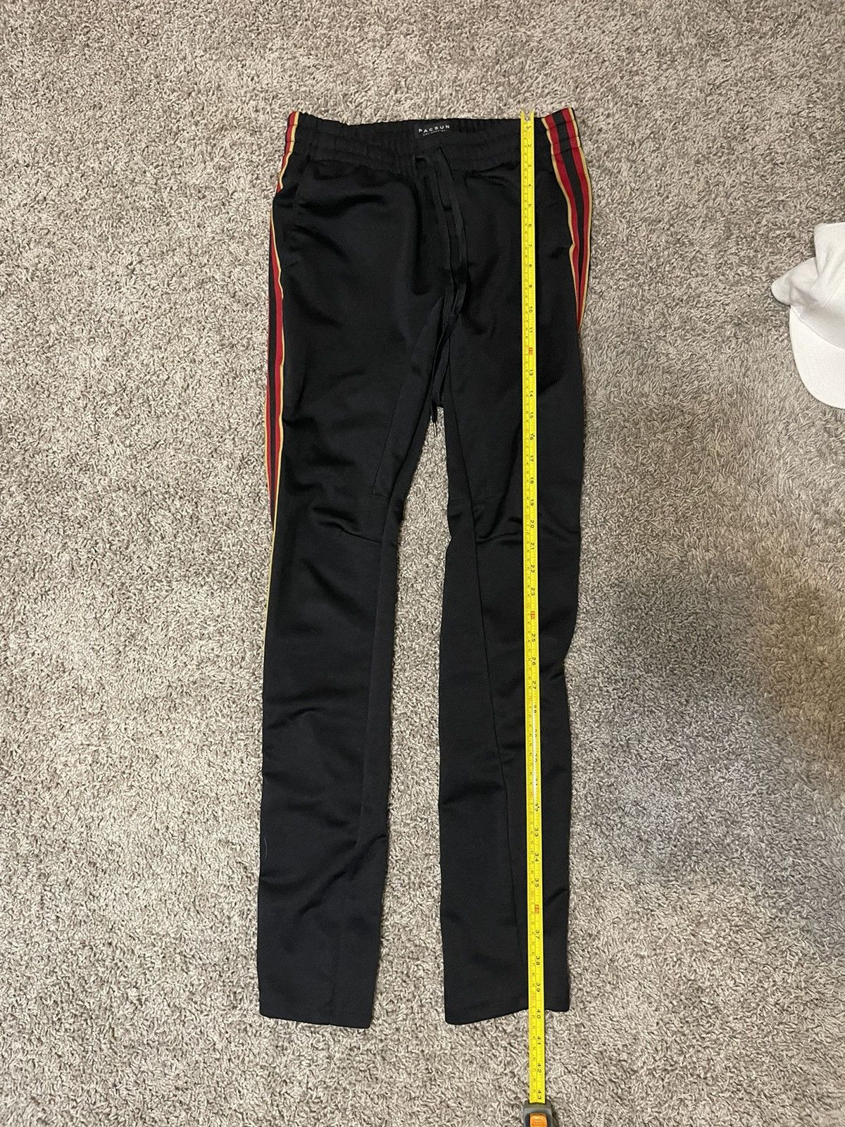 Pacsun Sweatpants Size US 28 / EU 44 - 1 Thumbnail
