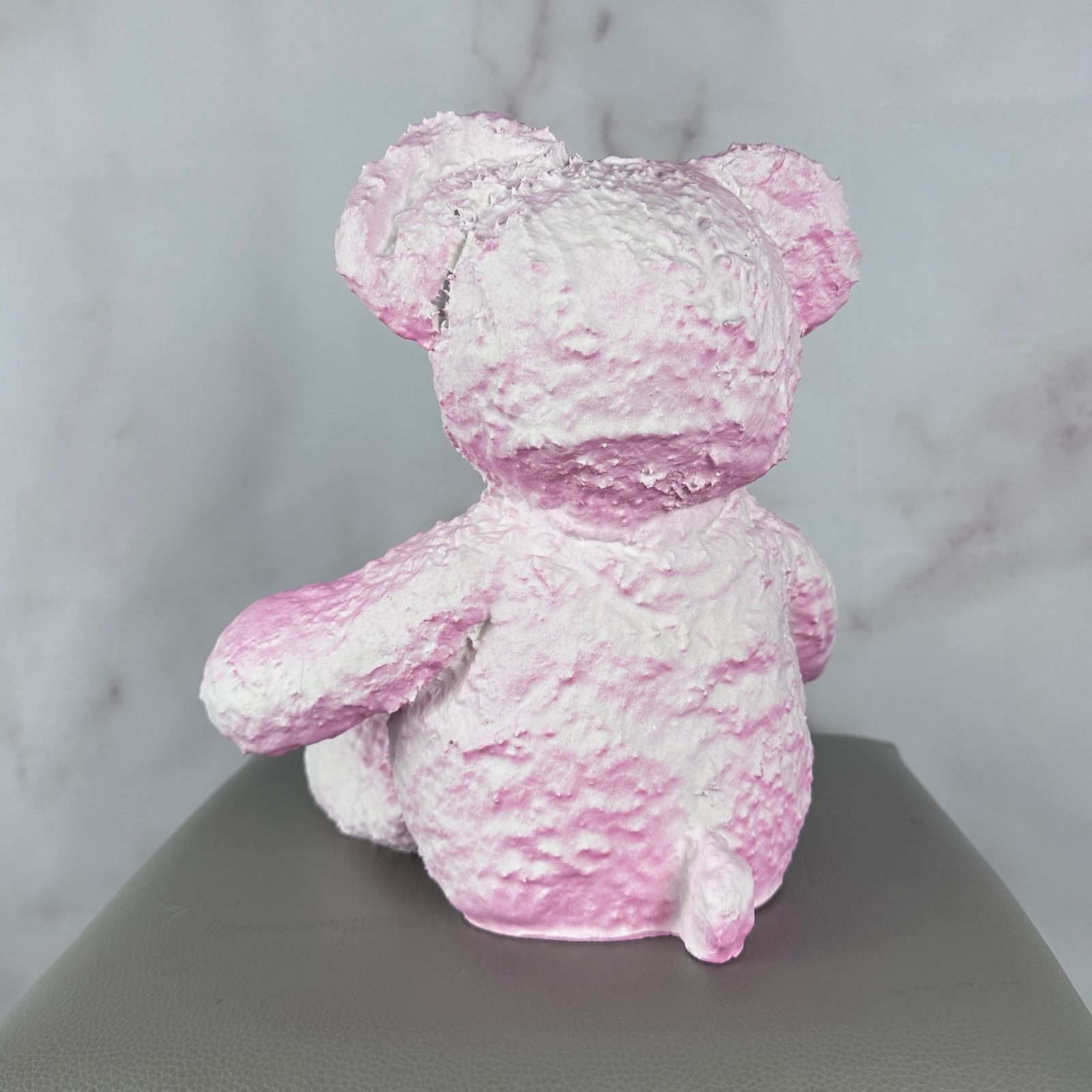 Daniel Arsham Pink Cracked Bear Figure Size ONE SIZE - 4 Thumbnail