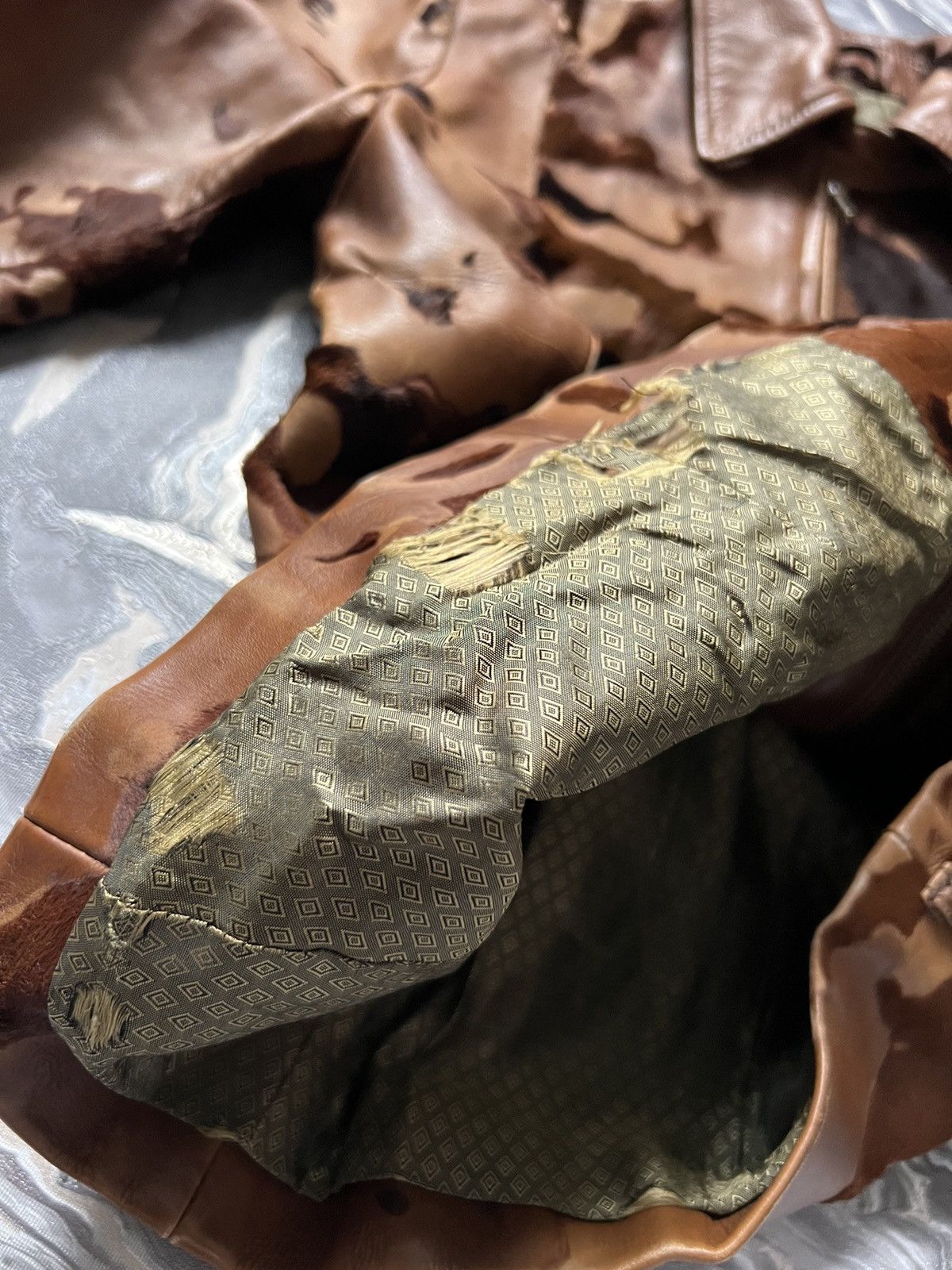 Japanese Brand × Leather × Vintage Vintage cowboy Marlboro classic cow fur leather jacket Size S / US 4 / IT 40 - 8 Thumbnail