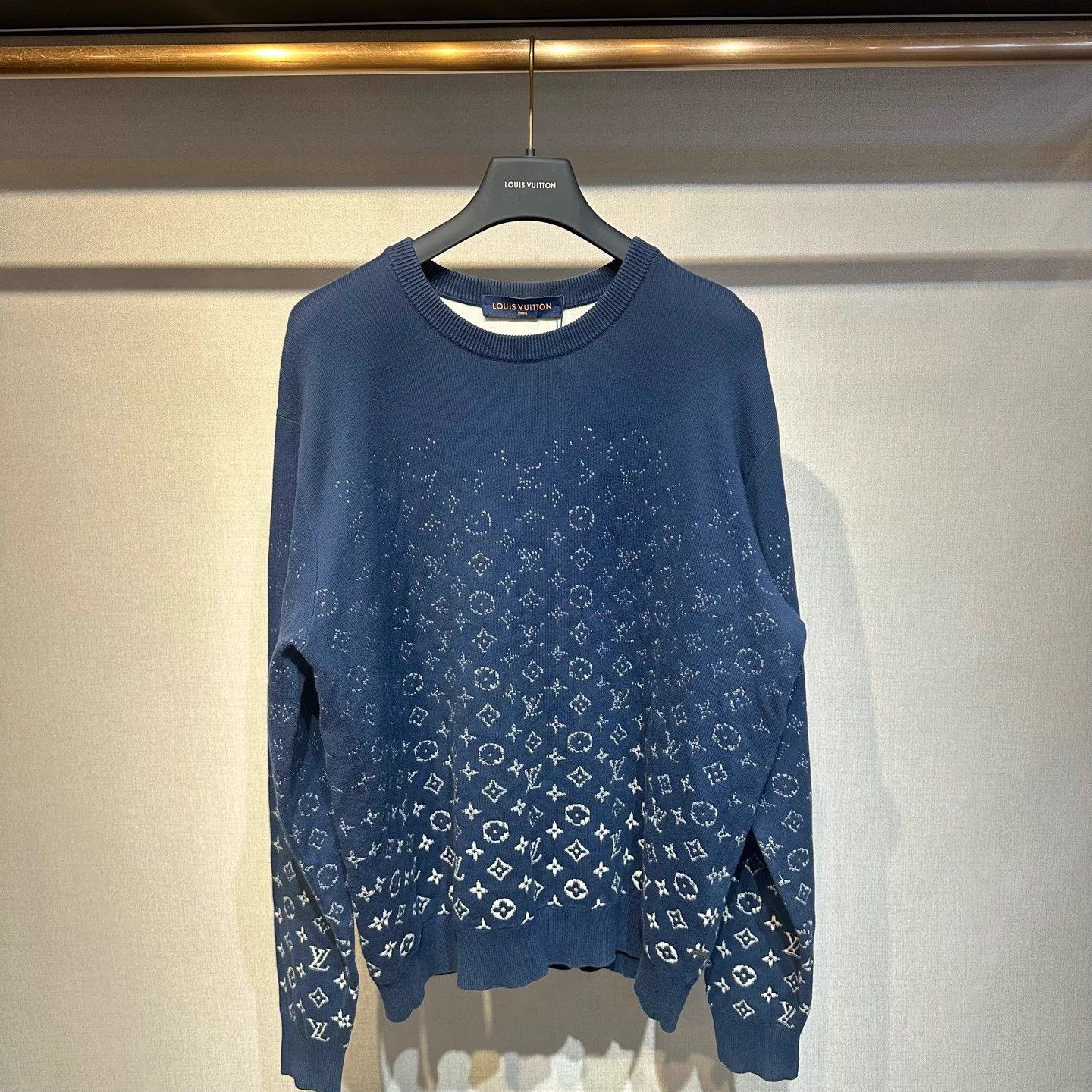 Louis Vuitton LV Navy Blue AOP Gradient Sweater XL Size US XL / EU 56 / 4 - 1 Thumbnail