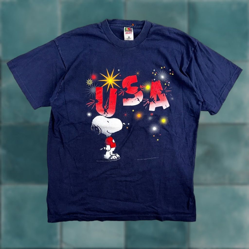 Fruit Of The Loom VINTAGE Snoopy 90s T-Shirt Navy XL Mens Fruit of the Loom Crew Neck Short Sleeve Graphic Print USA 4th of July Fireworks Dog Cute Size US XL / EU 56 / 4 - 1 Thumbnail