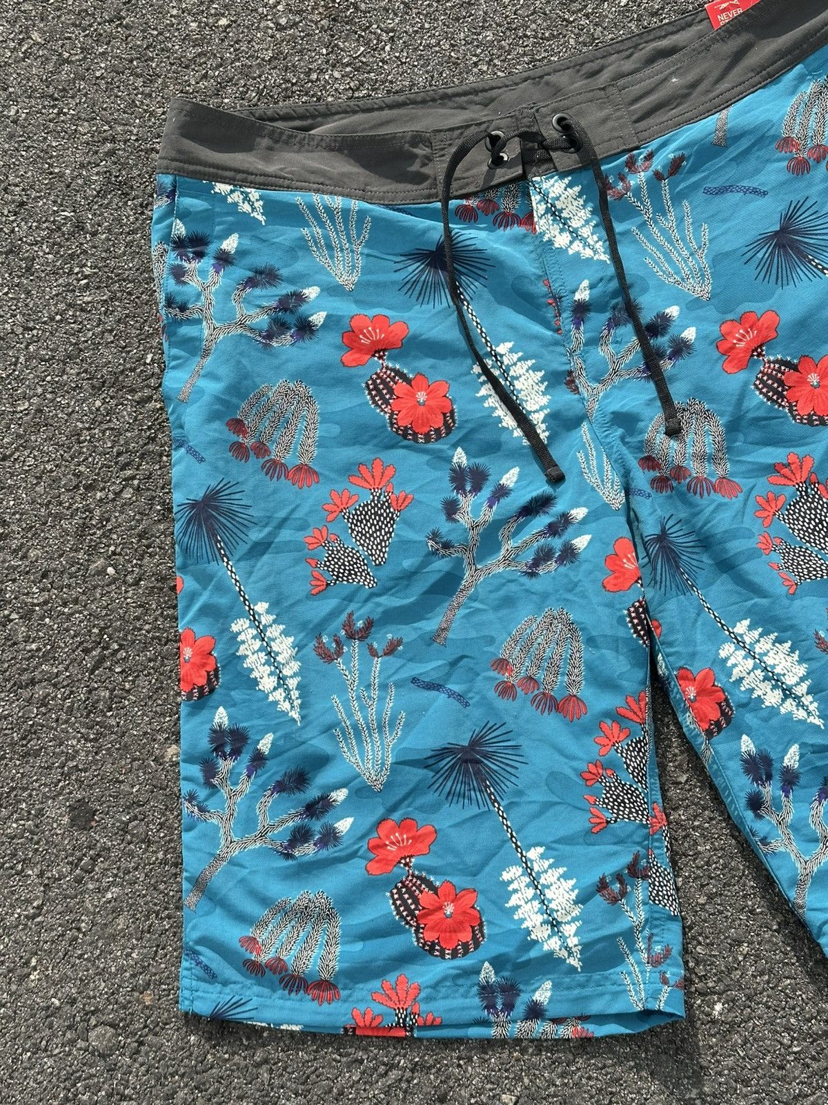 The North Face The North Face Men's Class V board shorts. Size US 34 / EU 50 - 5 Thumbnail