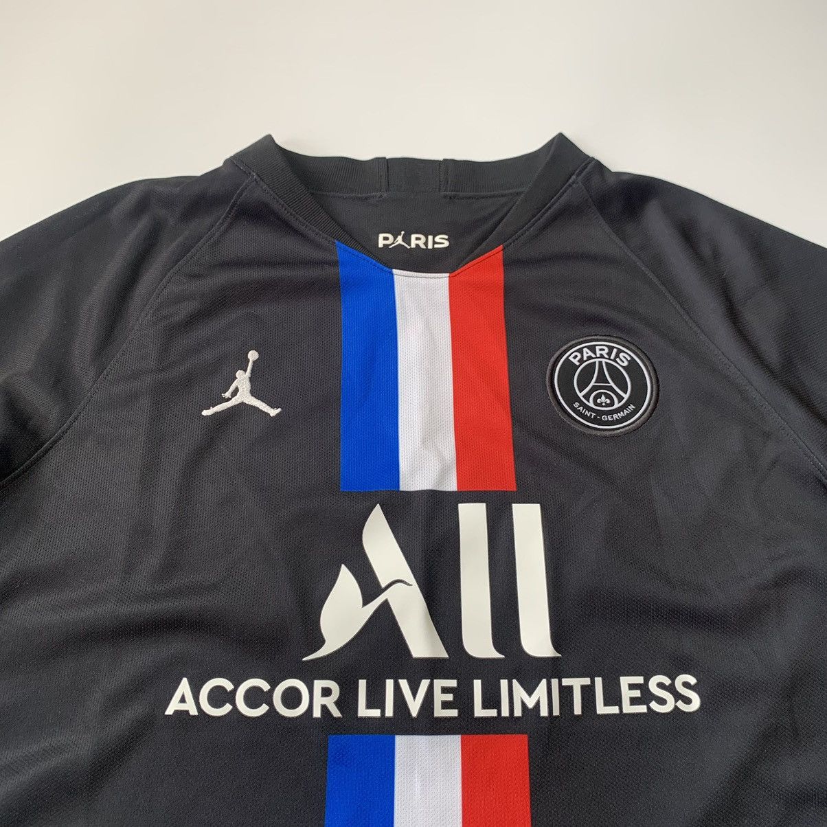 Jordan Brand Jordan x PSG Jersey Size US S / EU 44-46 / 1 - 2 Thumbnail