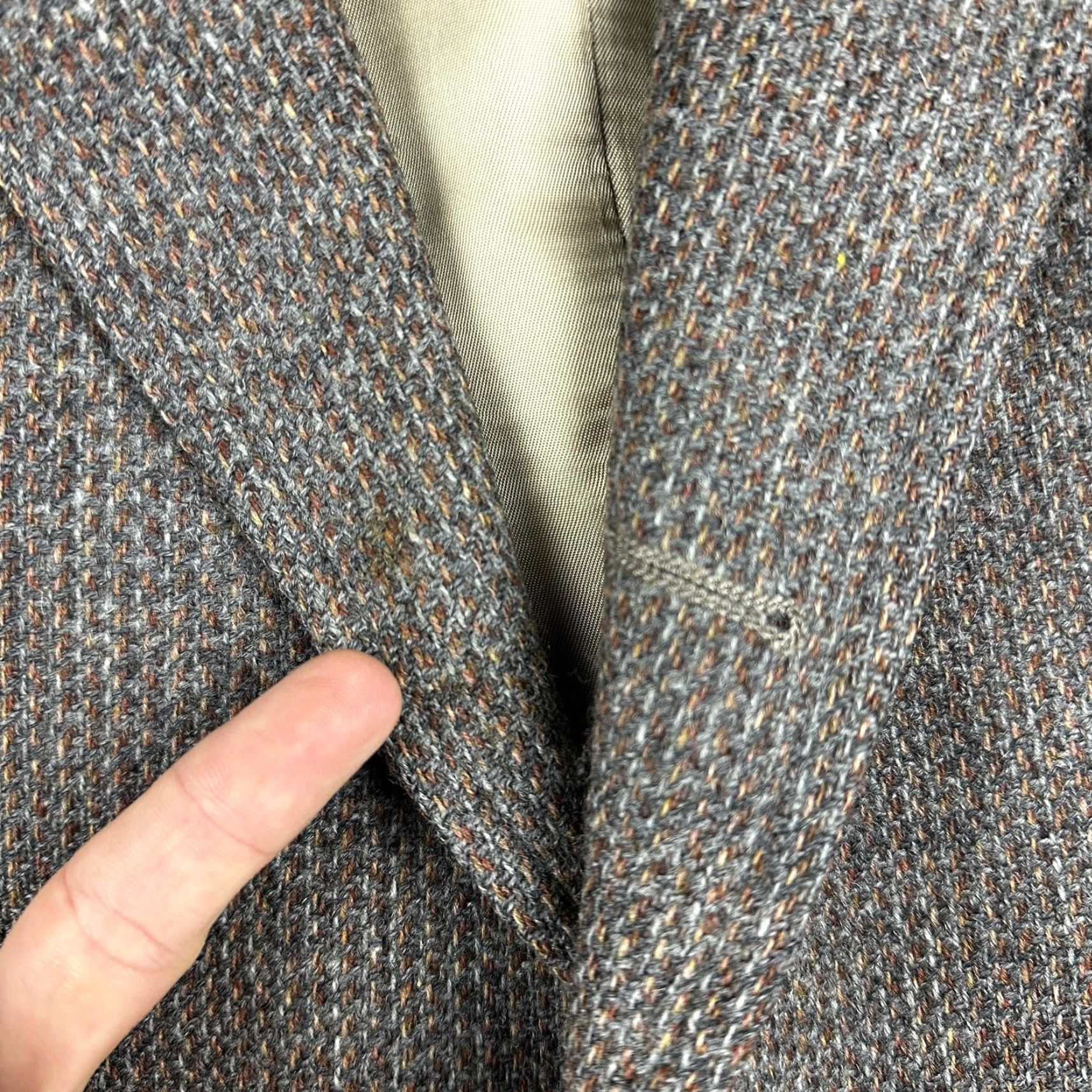 Vintage Yardam Ltd Mens Blazer Sport Coat 40R Brown Gray Tweed 2 Button Notch Lapel Wool Jacket Jacket Front Two-Button Single-Breasted Casual Business Mens Size 40R - 2 Thumbnail
