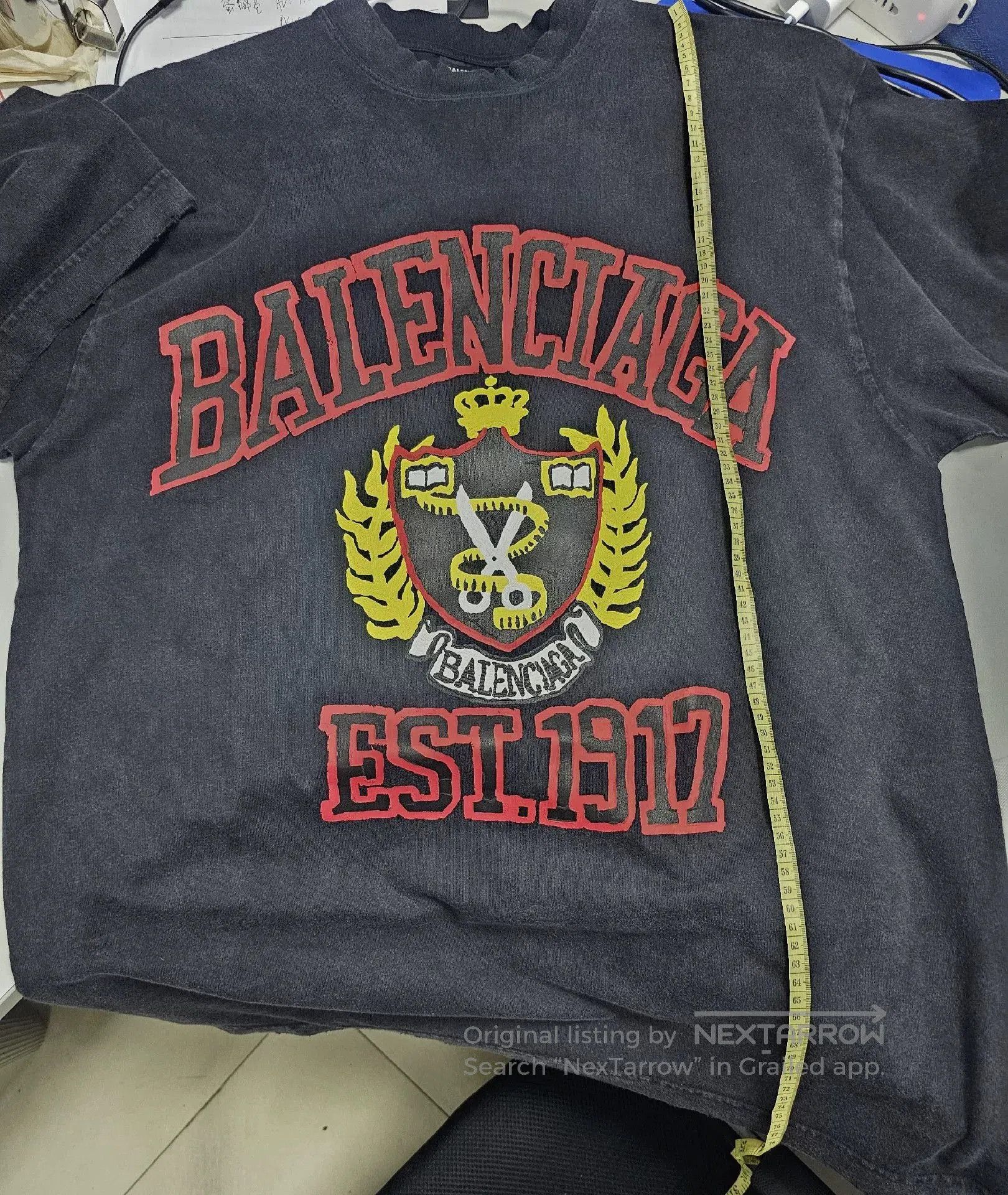 Balenciaga Balenciaga Black Vintage Short Sleeve T. Size US XS / EU 42 / 0 - 5 Thumbnail