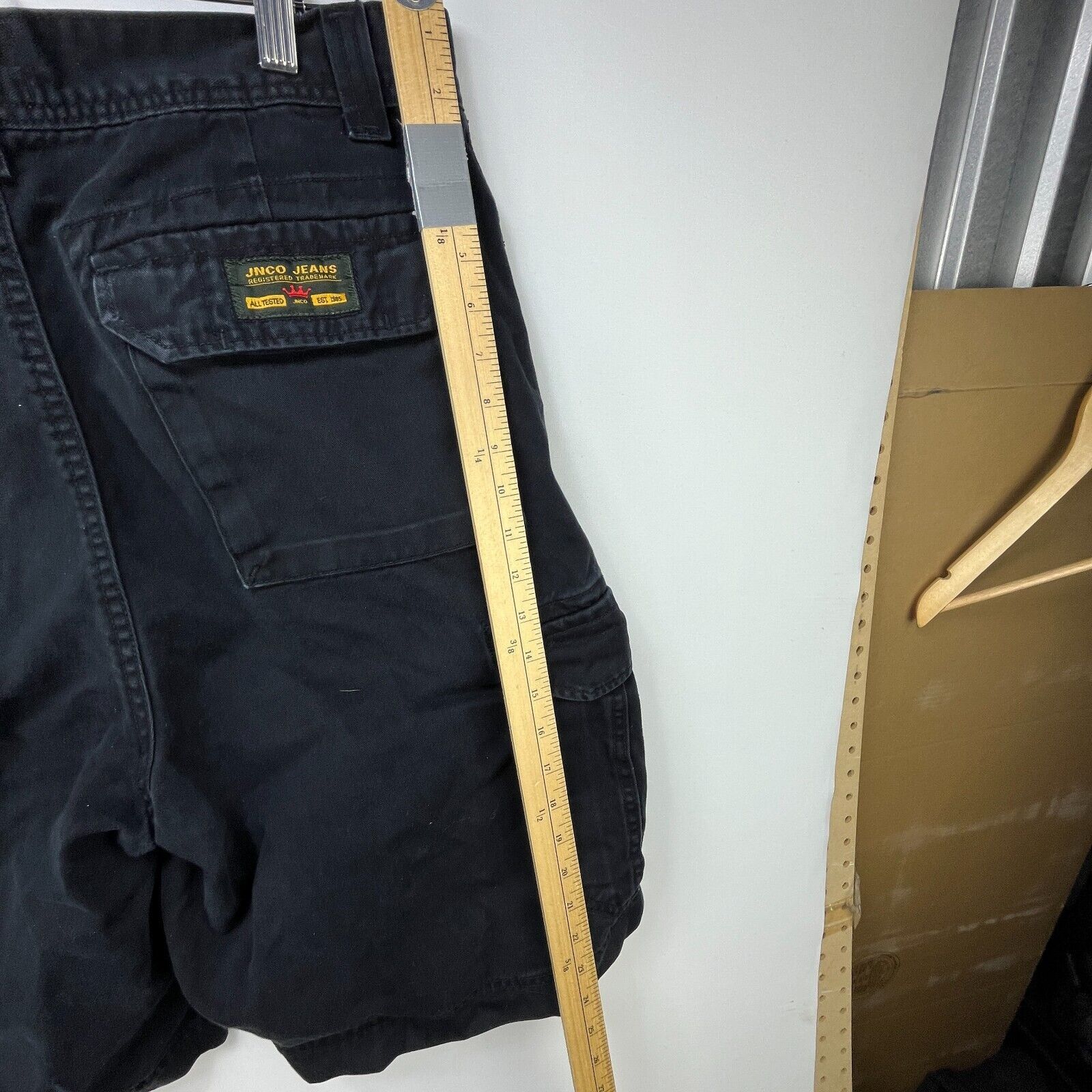 JNCO × Vintage Vintage JNCO Shorts Cargo Rare 36 Baggy Wide Leg Embroidered Size US 36 / EU 52 - 11 Thumbnail