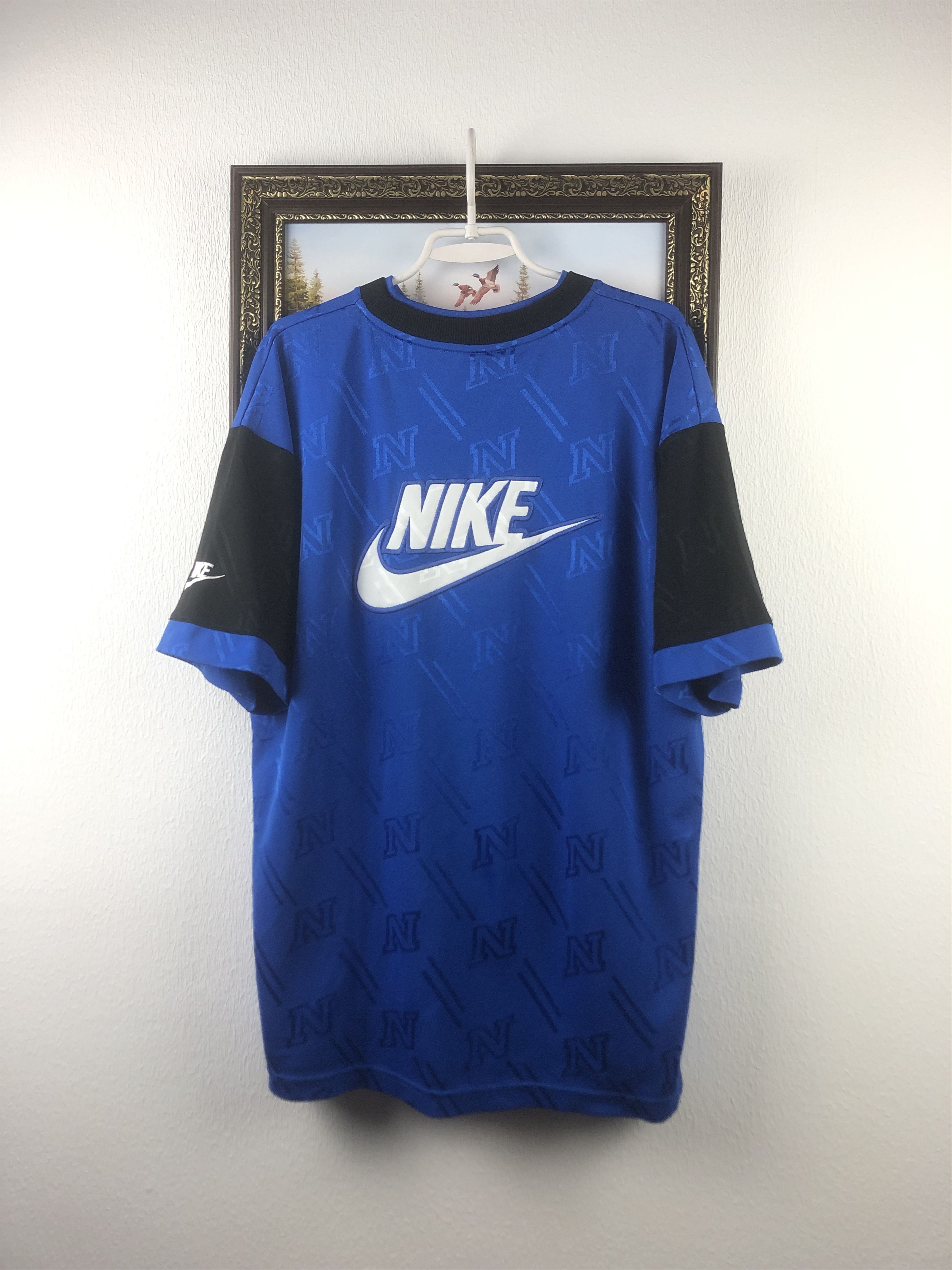 Nike Vintage Paris Saint-Germain Shirts Template Soccer Jersey Size US XL / EU 56 / 4 - 11 Thumbnail