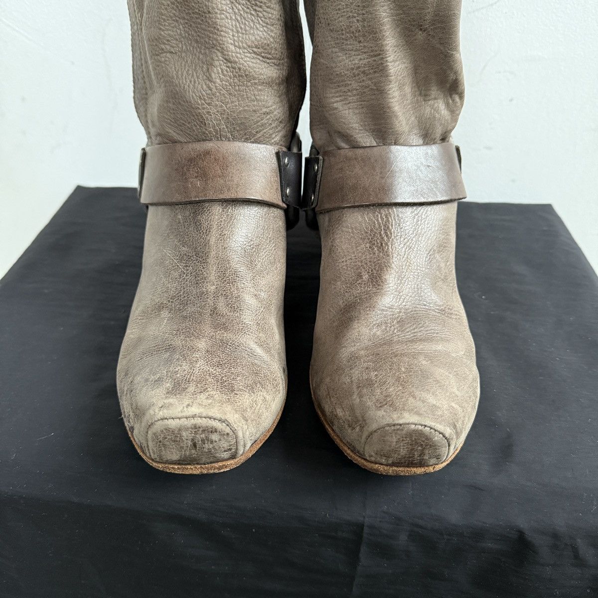 VIC MATI Vic Matie Lamb Leather Cow Boy Ankle Boots Size US 7 / IT 37 - 8 Thumbnail