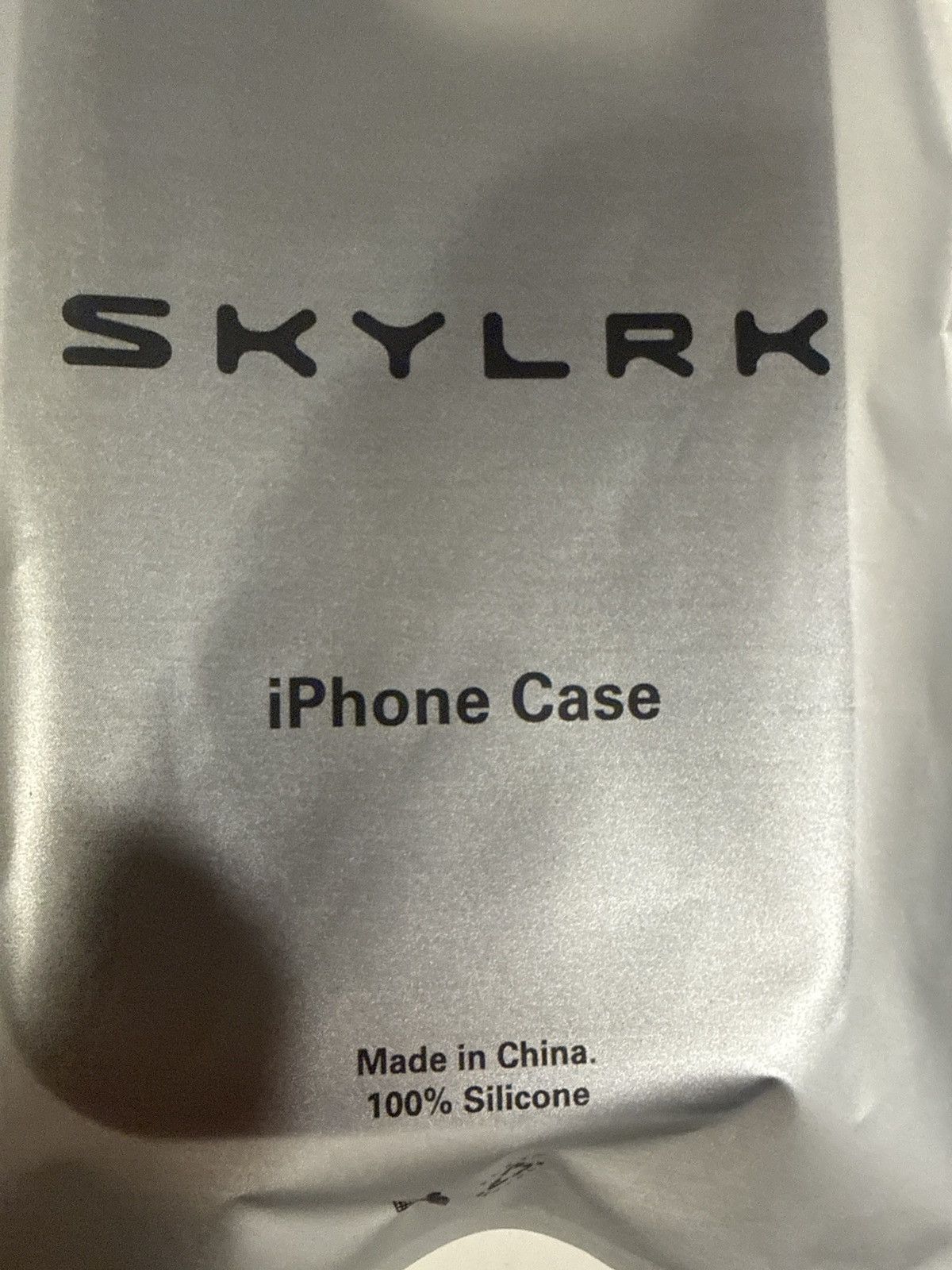 SKYLRK SKYLRK Iphone 16 pro bump case Size ONE SIZE - 3 Thumbnail