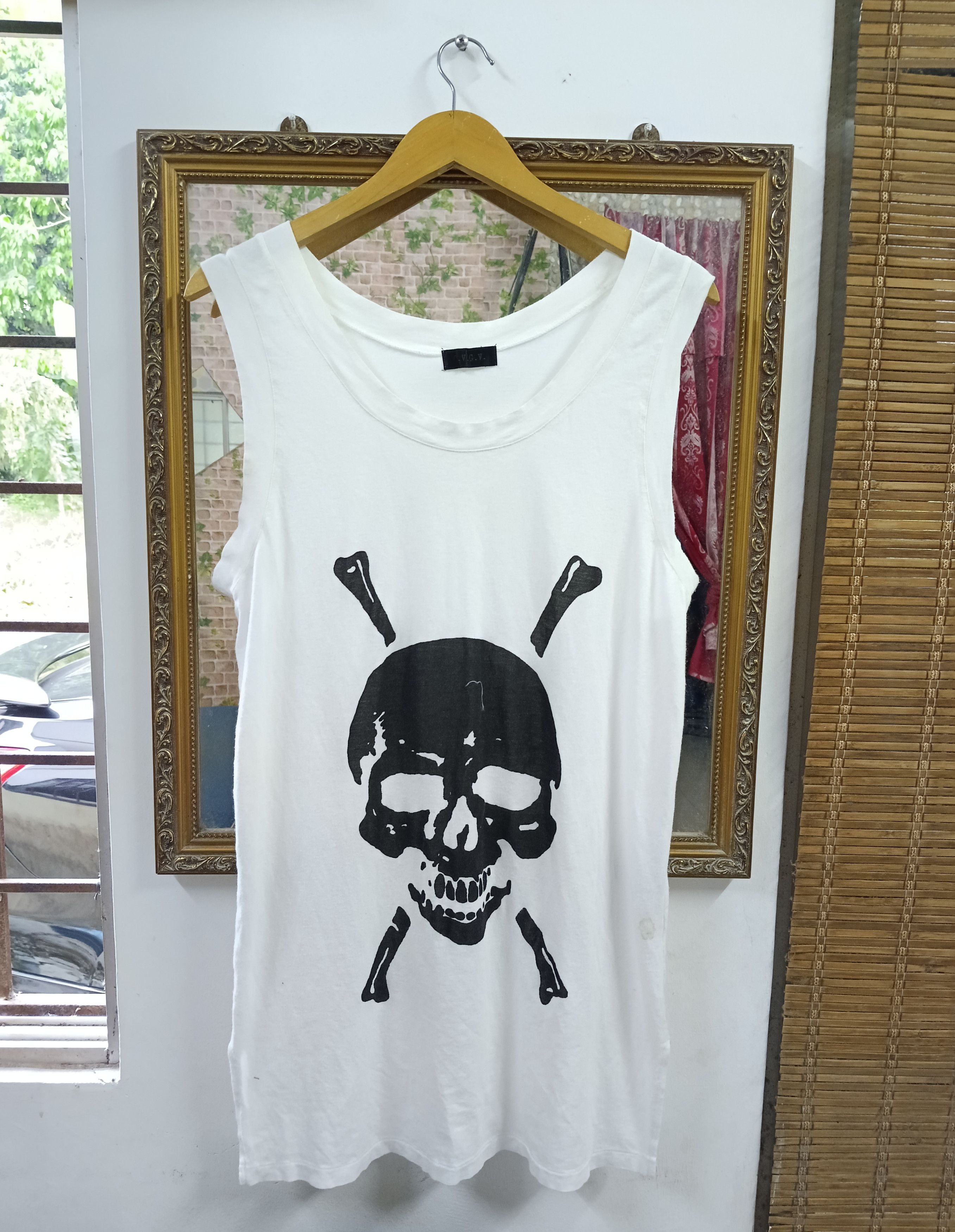 G.V.G.V. G.V.G.V🇯🇵 SLEEVELESS SKULL CROSSBONE Size L / US 10 / IT 46 - 1 Thumbnail
