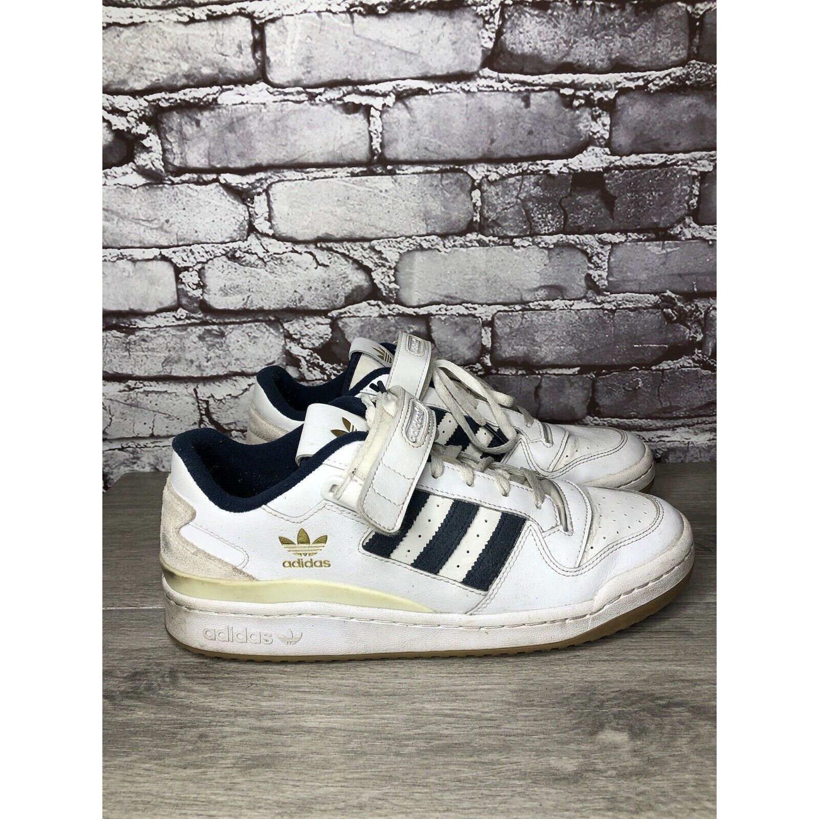 Adidas Adidas Originals Forum Low GY2648 White Navy Gum Basketball Size US 10.5 / EU 43-44 - 18 Thumbnail