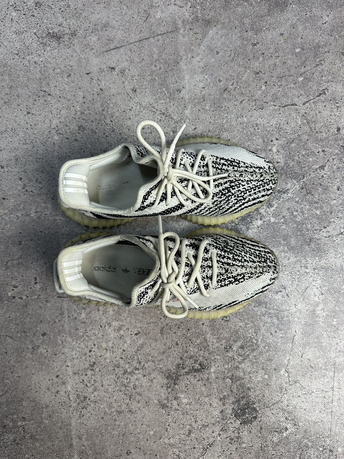 Adidas × Vintage × Yeezy Vintage Adidas Yeezy 350 V2 Zebra Y2K Archival Kanye West Size US 7 / EU 40 - 3 Thumbnail