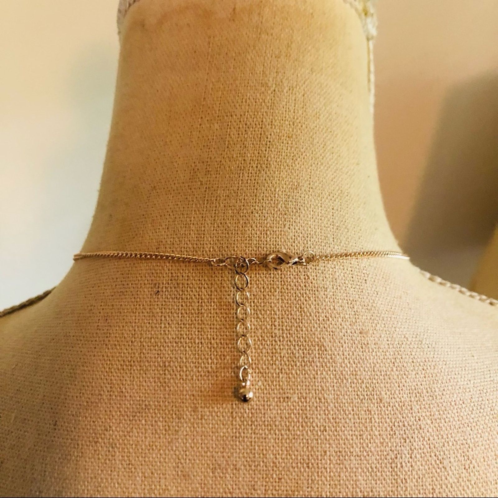 Jewelry Elegant rhinestone bow pendant on chain necklace Size ONE SIZE - 5 Thumbnail
