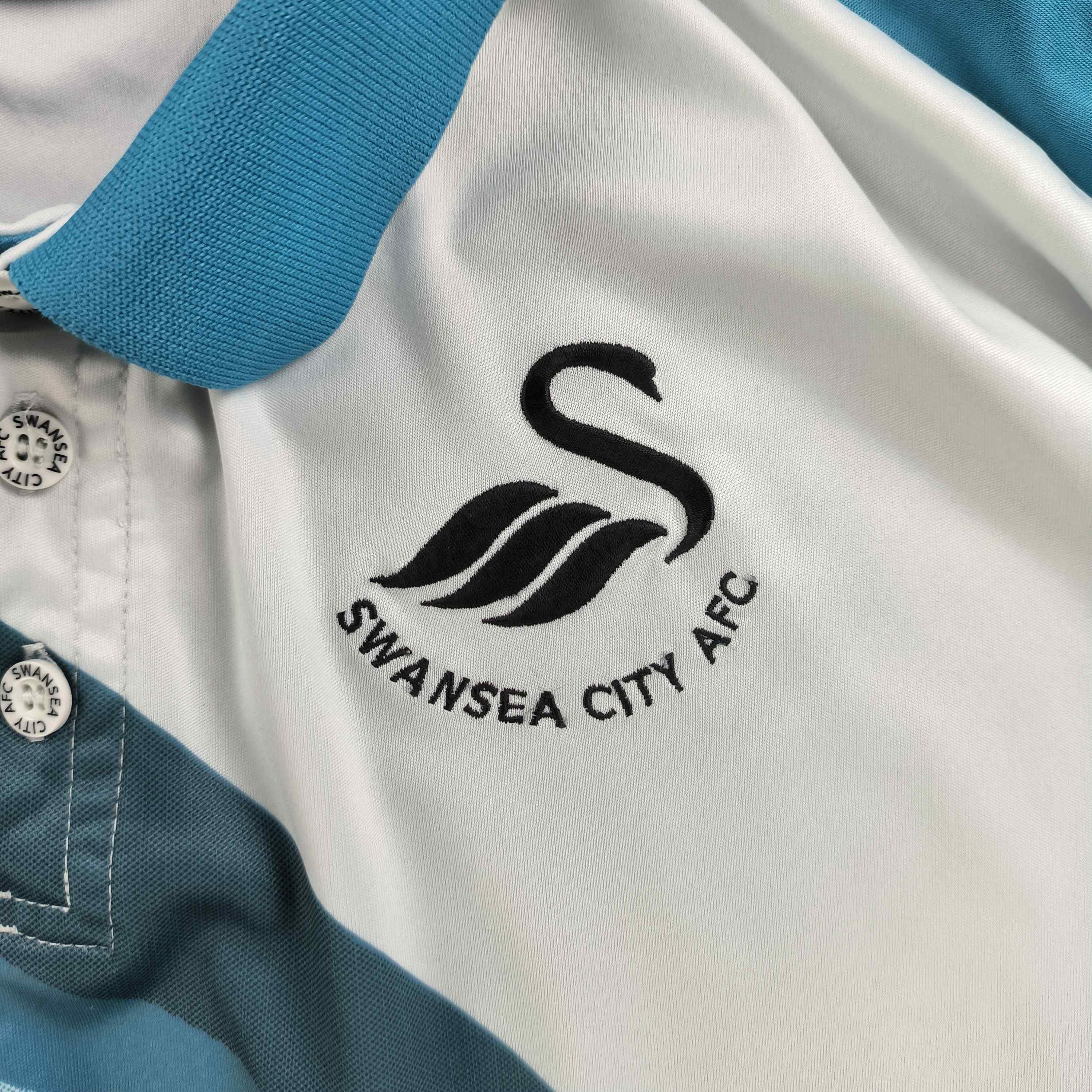 Joma Swansea City 17-18 Joma football traveller tee shirt size XL Size US XL / EU 56 / 4 - 3 Thumbnail