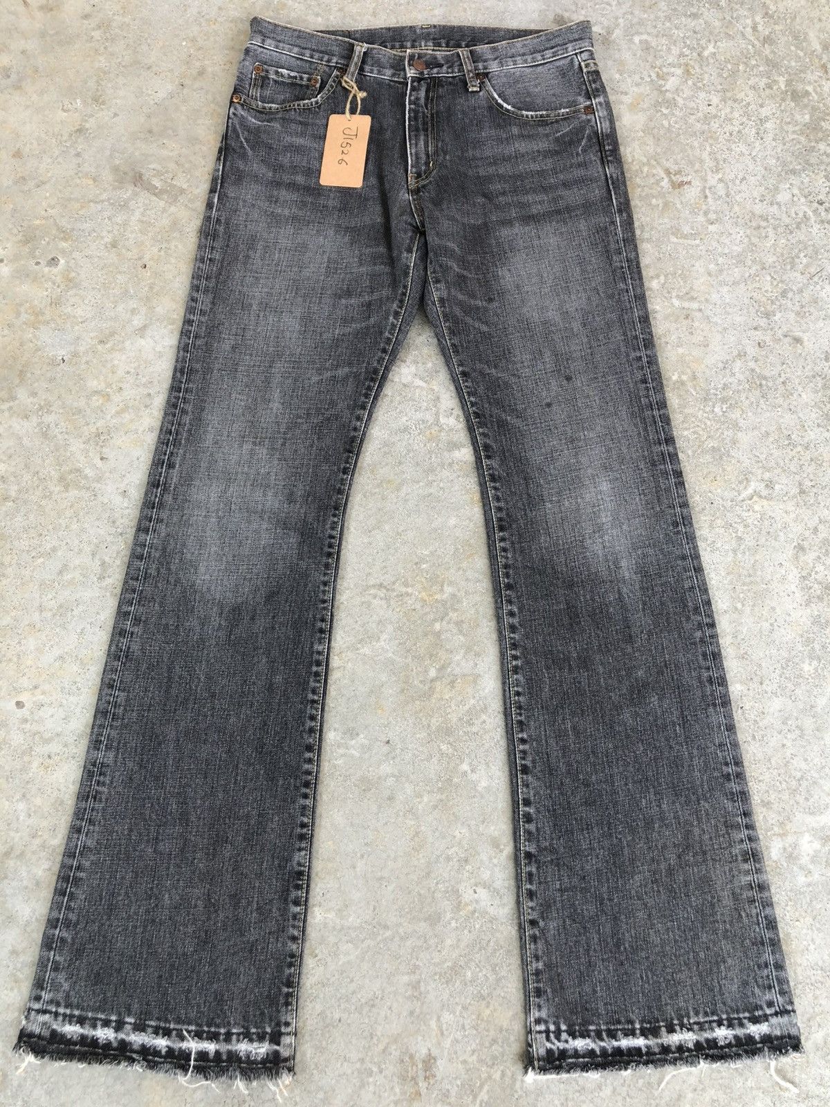 If Six Was Nine Japanese Uniqlo Flared Jeans Bootcut Distressed Jeans Size US 32 / EU 48 - 1 Thumbnail