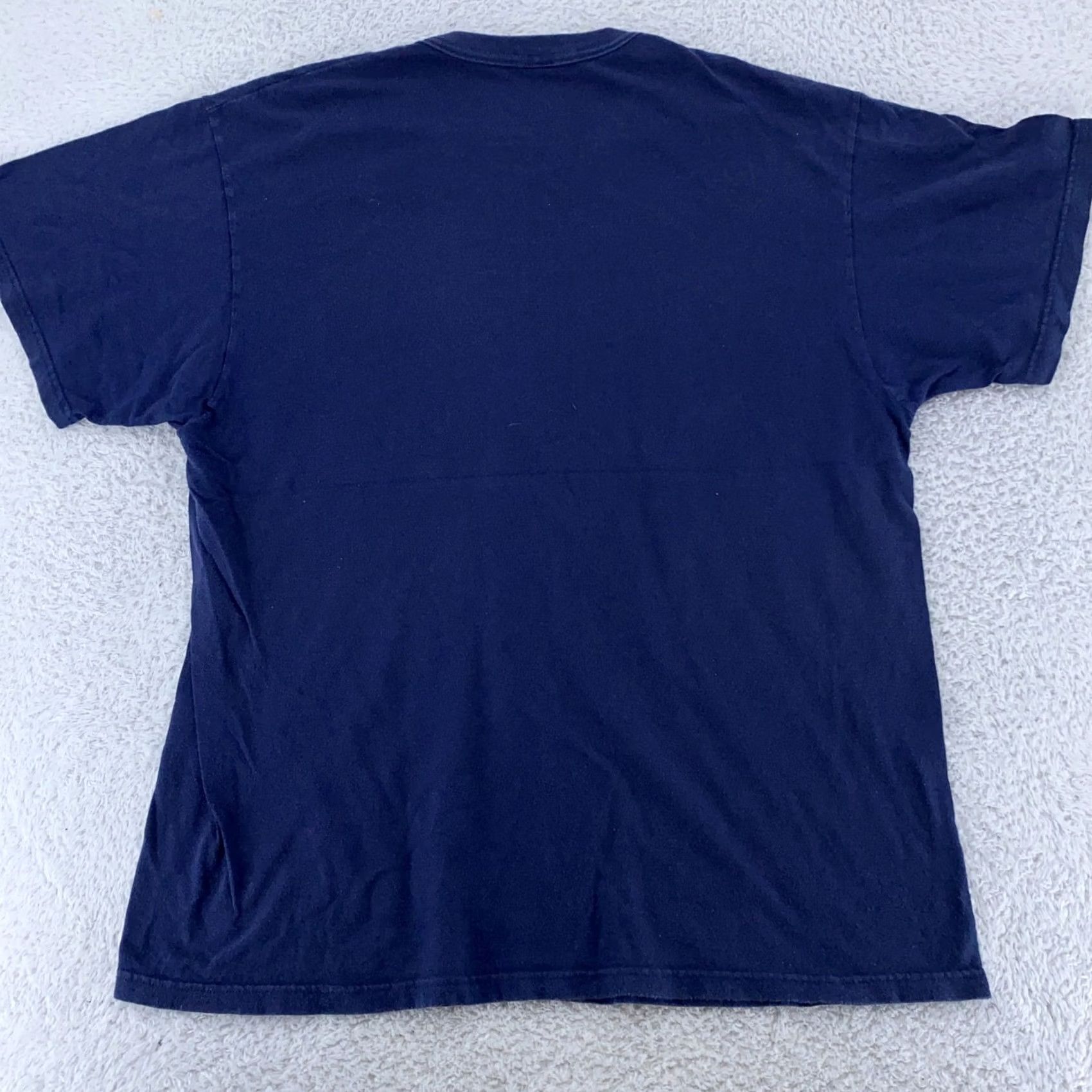 Fruit Of The Loom VINTAGE Fruit of the Loom Shirt Large Navy Blue Pocket Classic Crewneck Heavyweight Size US L / EU 52-54 / 3 - 4 Thumbnail