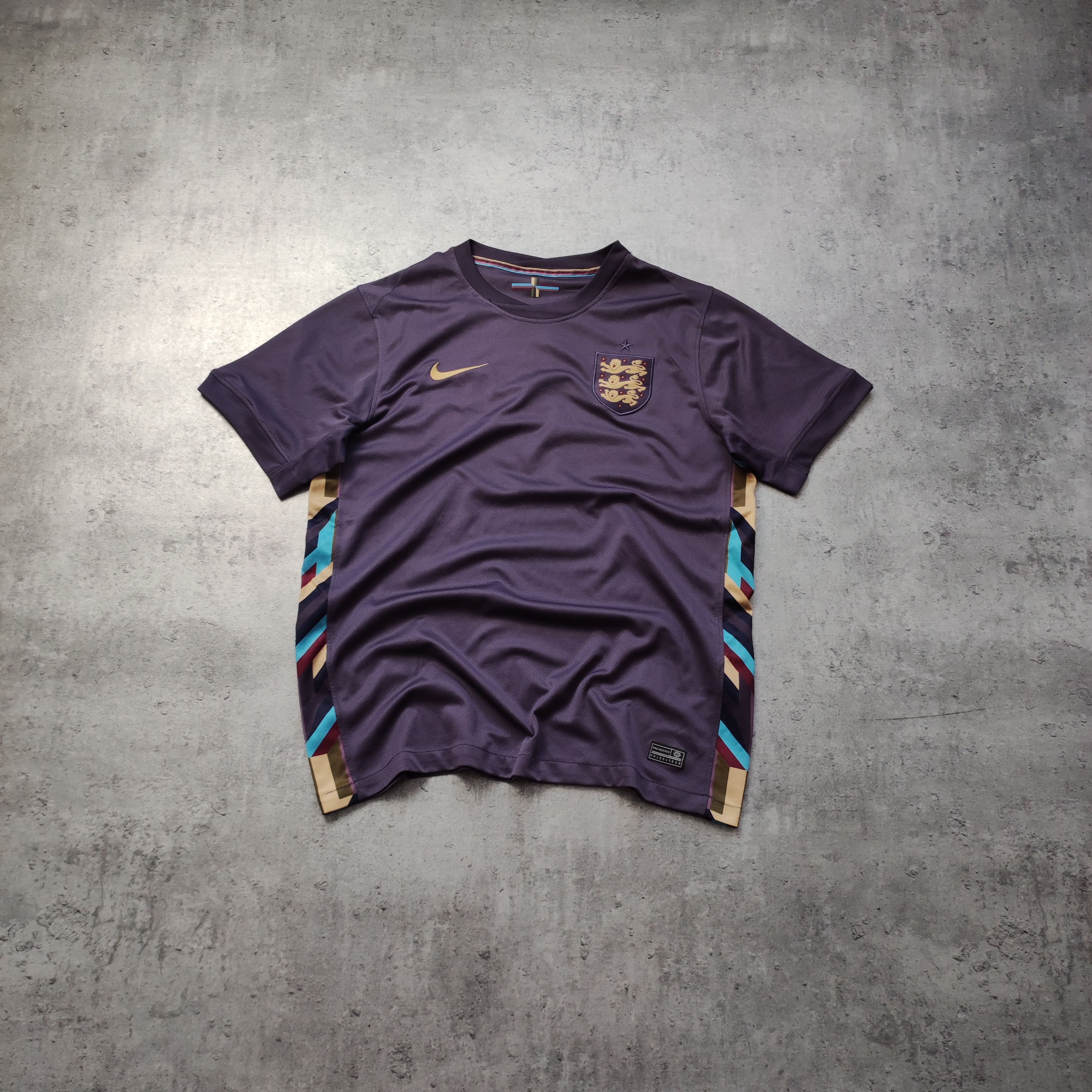 Nike RARE England National Team x Nike 2024/25 Football Jersey Size US L / EU 52-54 / 3 - 1 Thumbnail