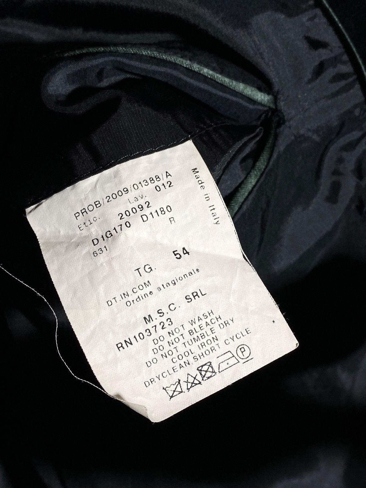 Emporio Armani Emporio Armani Green Line Black Velour Lapel Wool Blazer Size 54R - 24 Thumbnail