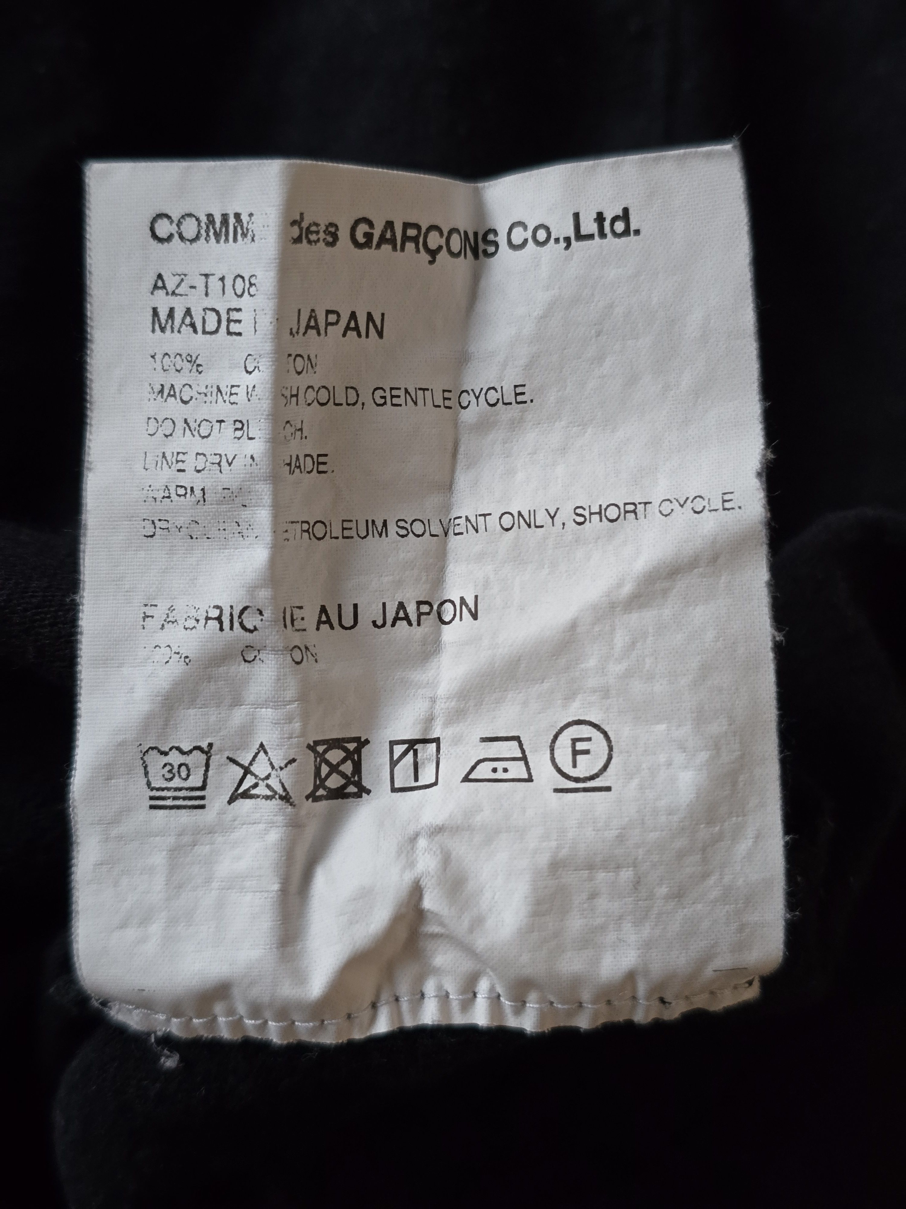 Comme des Garcons PLAY CDG PLAY black short sleeve tee with red heart logo Size US XL / EU 56 / 4 - 4 Thumbnail