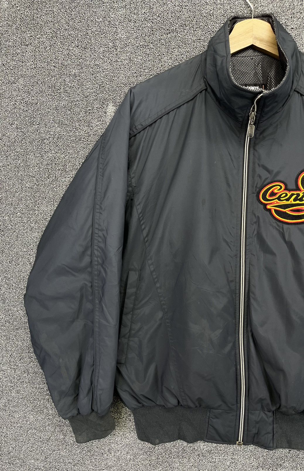 Descente Vintage Descente Rare Varsity Style Jacket Size US L / EU 52-54 / 3 - 3 Thumbnail