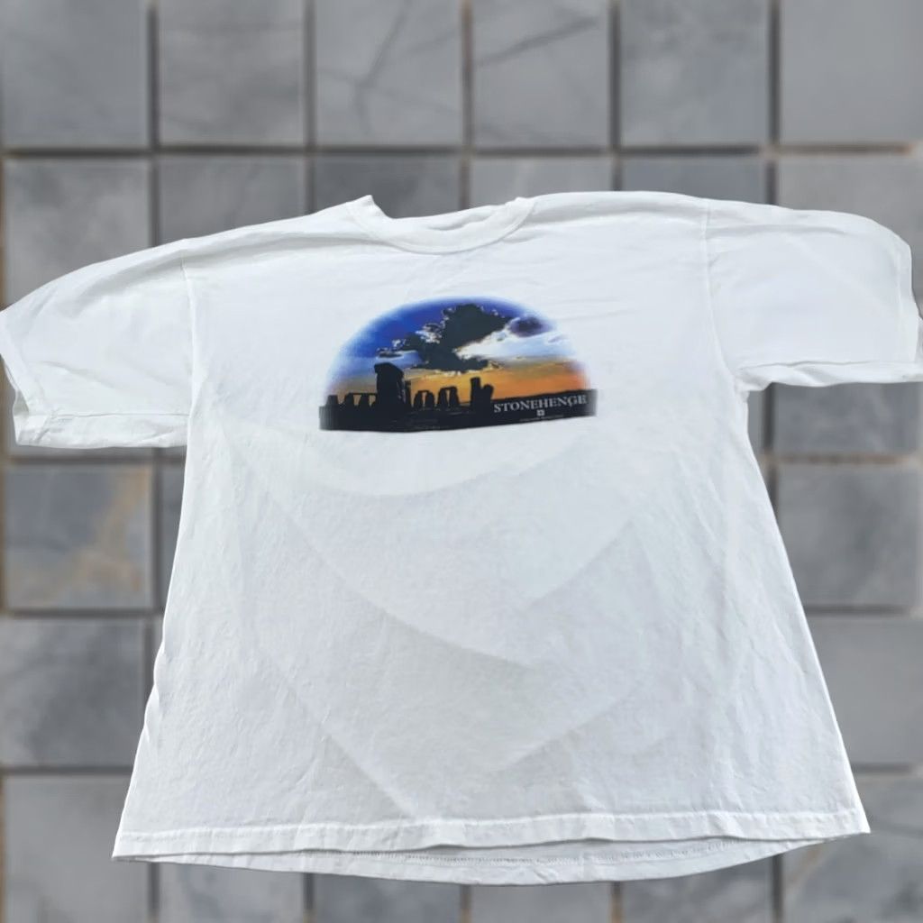 Vintage Stonehenge Shirt Mens Large English Heritage White Graphic Print Tee Travel Souvenir 90s? Size US L / EU 52-54 / 3 - 1 Thumbnail