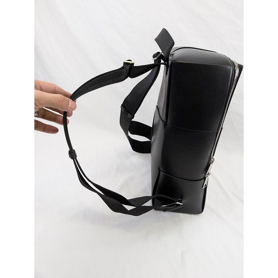 Bottega Veneta o1rshd1 Size: OS / Urban Leather Backpack in Black/Silver Size ONE SIZE - 22 Thumbnail