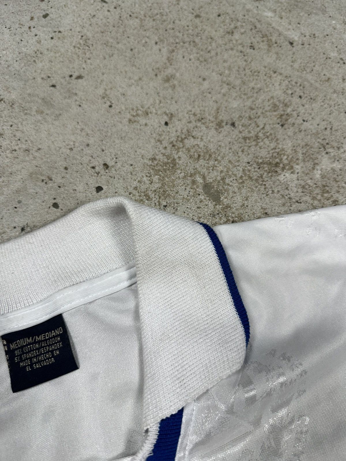 Vintage Vintage 2000s Atletica x El Salvador White Jersey Home/Away Size US M / EU 48-50 / 2 - 11 Thumbnail
