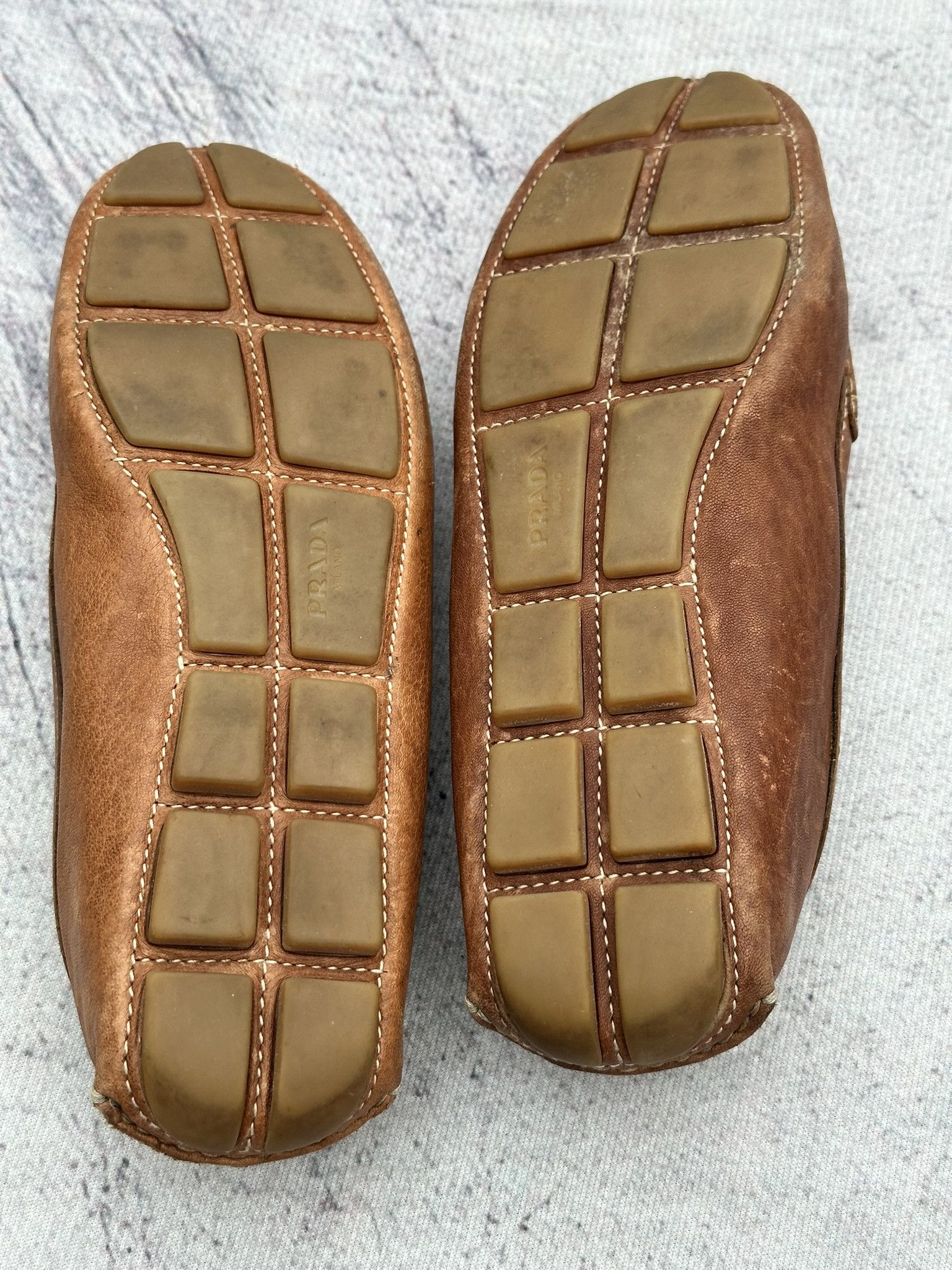 Prada Prada Slip On Loafers Brown Saffiano Leather Logo Size US 7 / IT 37 - 9 Thumbnail