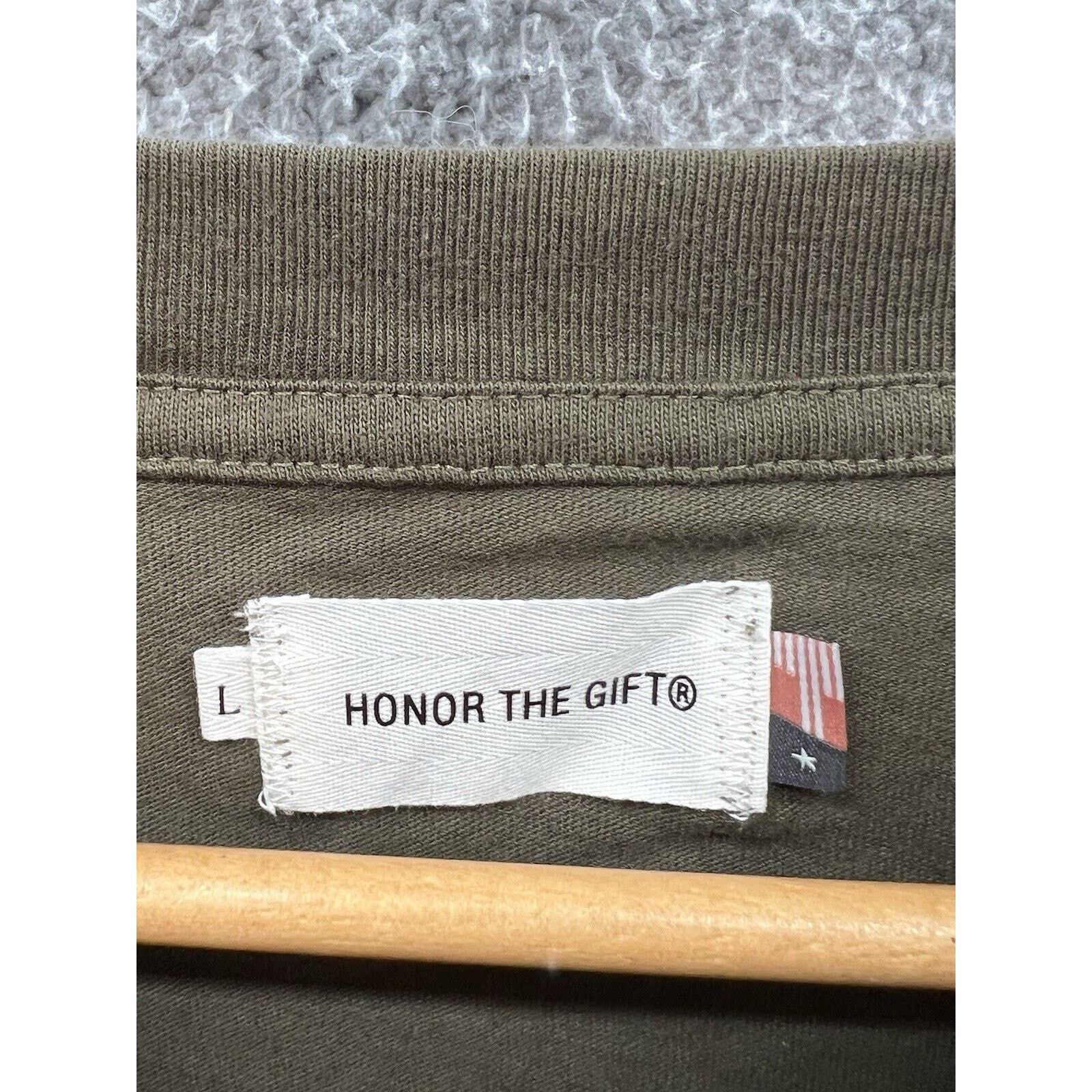 Honor the Gift Honor The Gift Tobacco Flower Olive Tee Men’s Size Large Size US L / EU 52-54 / 3 - 3 Thumbnail