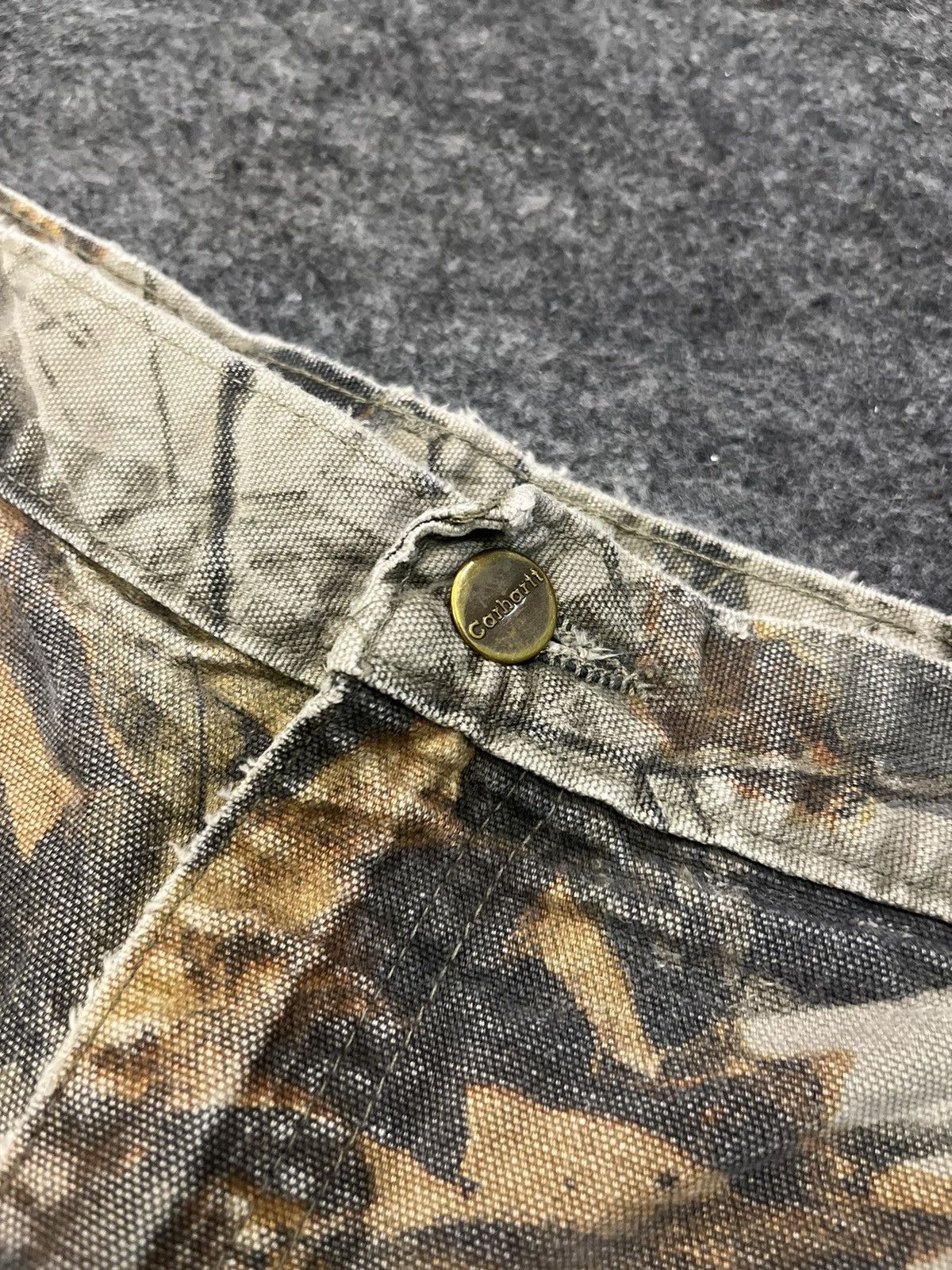 Carhartt Vintage Carhartt realtree camo short Size US 38 / EU 54 - 4 Thumbnail
