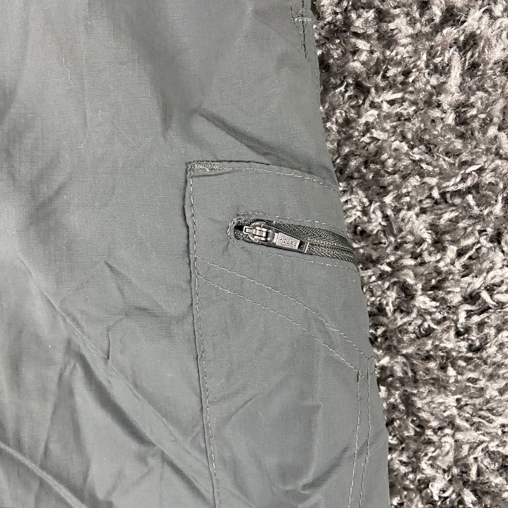 Vintage COLUMBIA Omni Shade Cargo Shorts Men’s 30 Gray Sun Protection Size US 30 / EU 46 - 3 Thumbnail